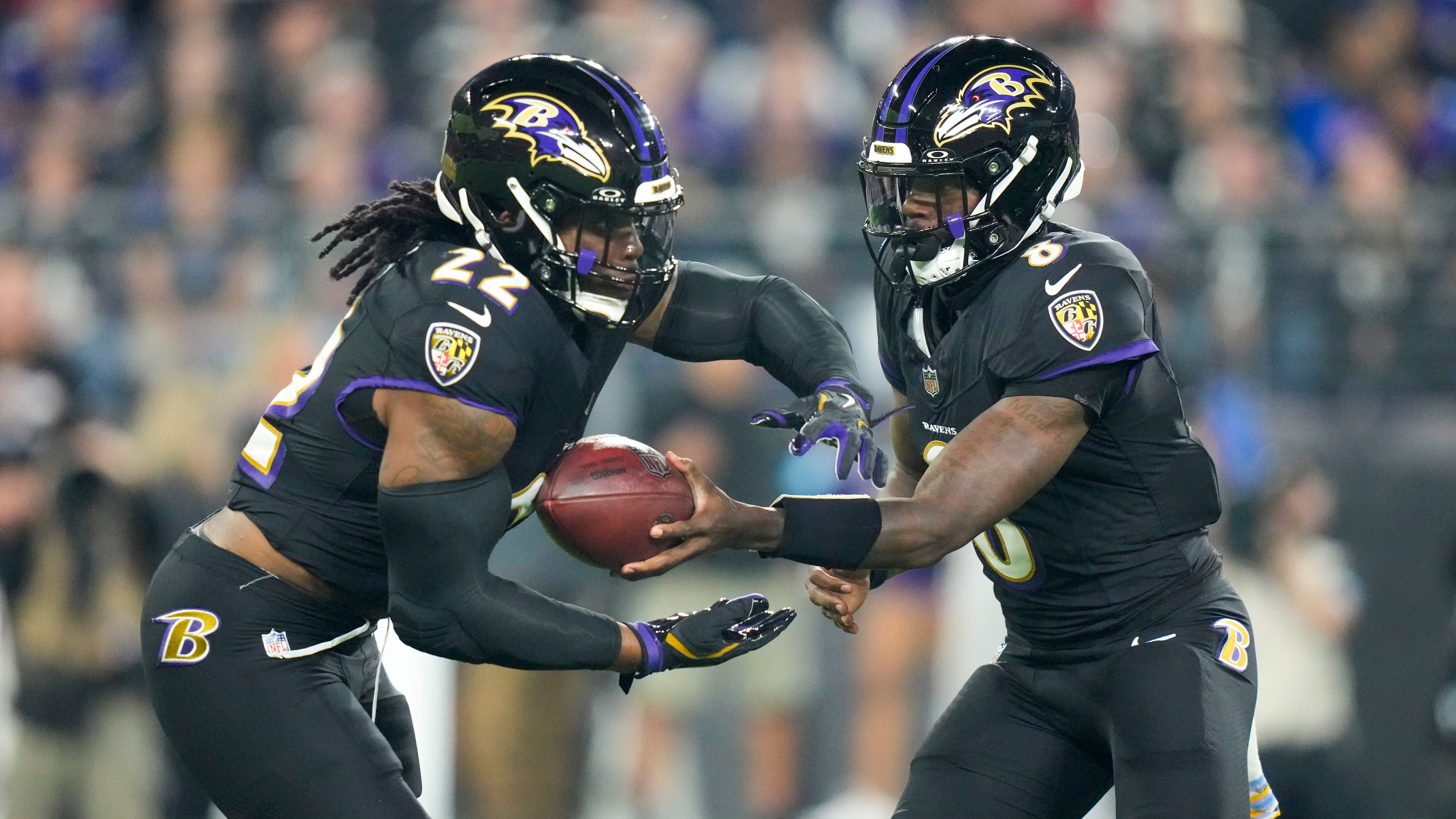 Henry runs for 199 yards and Jackson has 3 TDs as Ravens rout previously unbeaten Bills 35-10