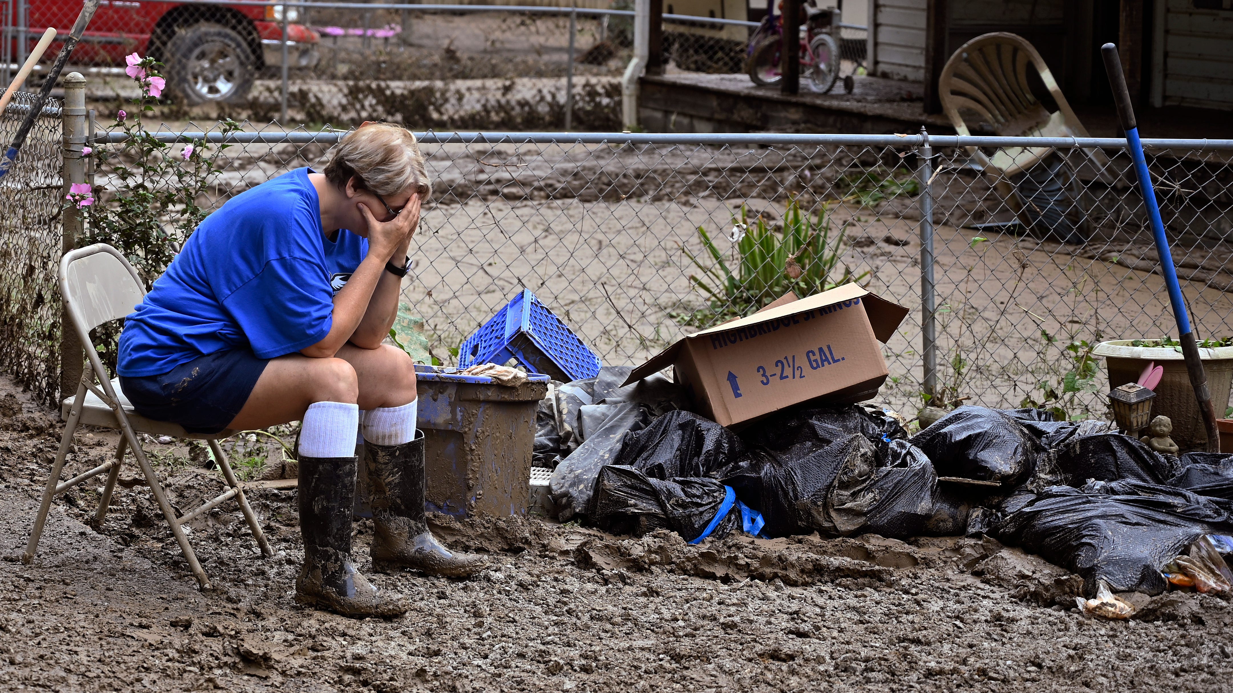 Kentucky governor: Death toll from flooding rises to 25