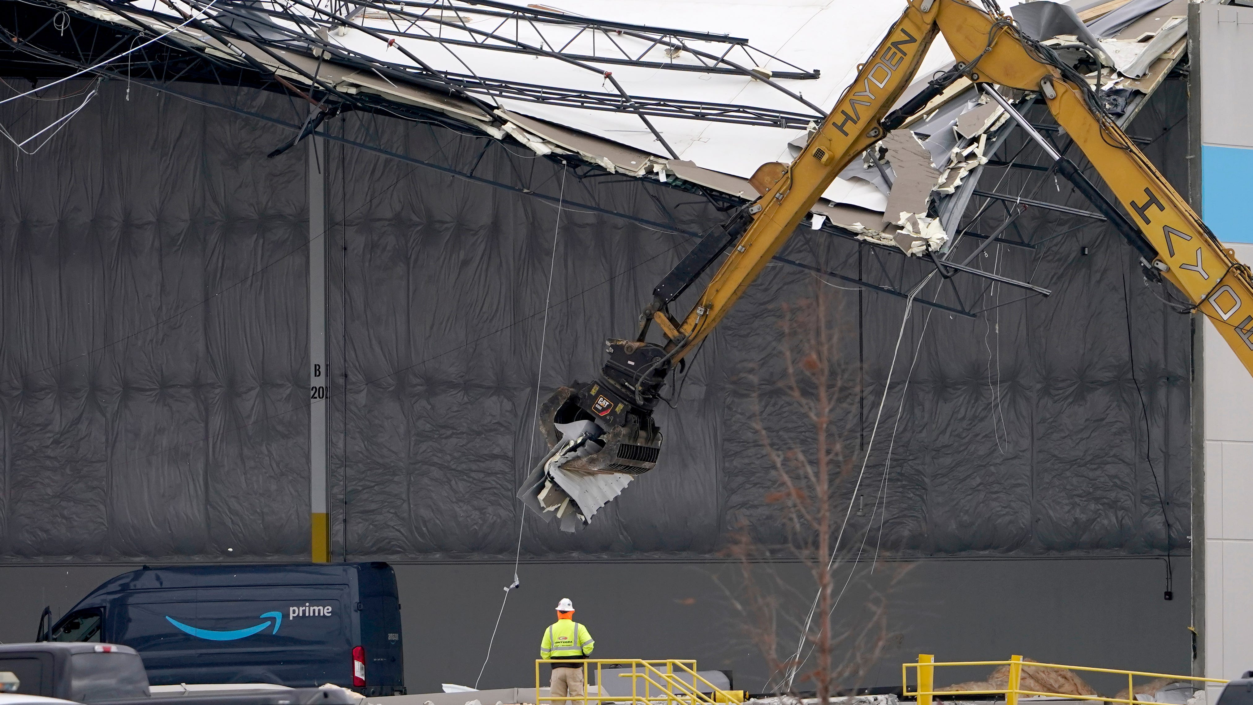 Amazon, OSHA promise review after tornado wrecks warehouse