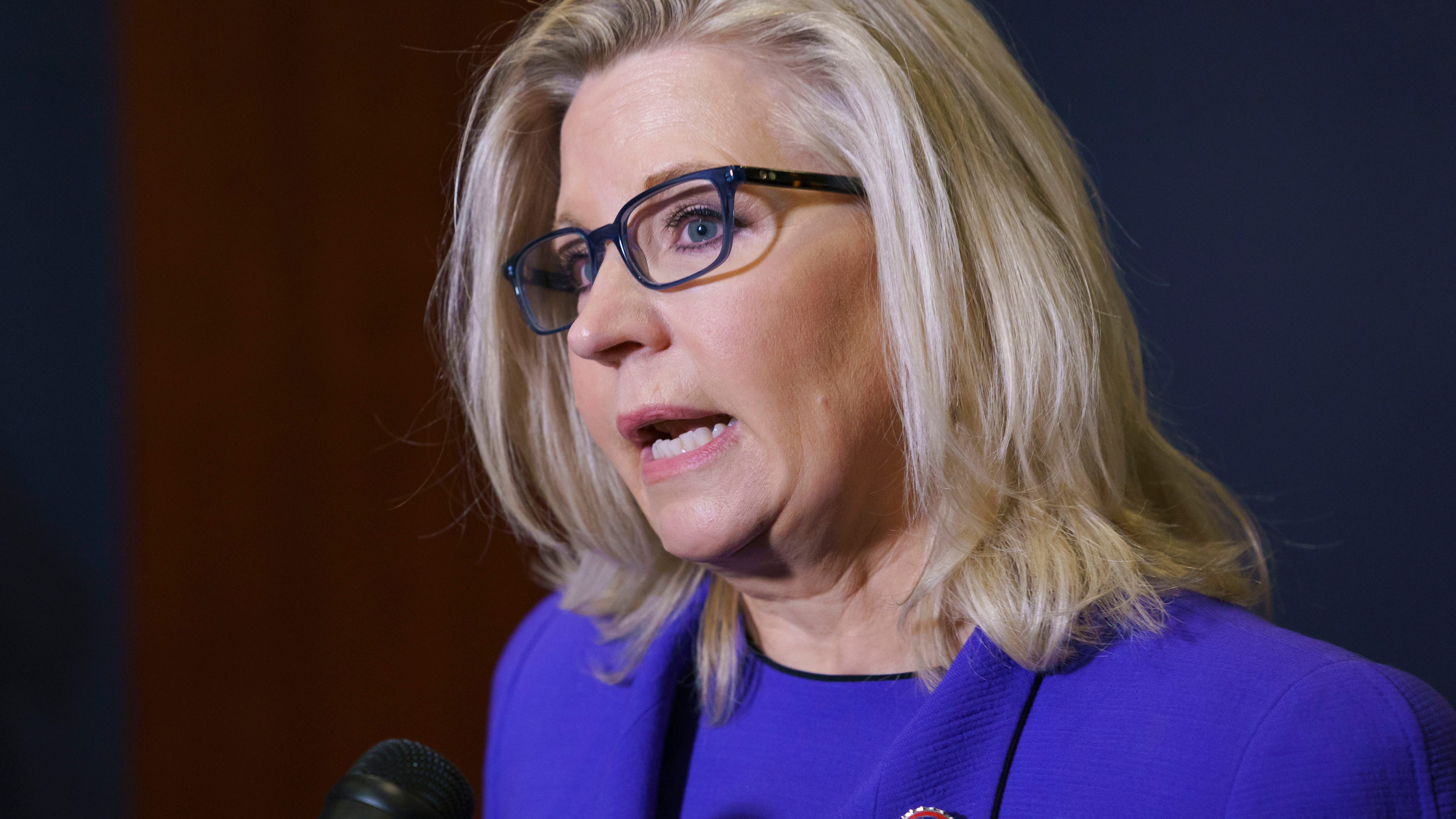 Pelosi names Cheney to panel investigating Jan. 6 riot