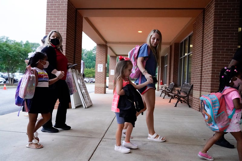 Virus Outbreak Schools