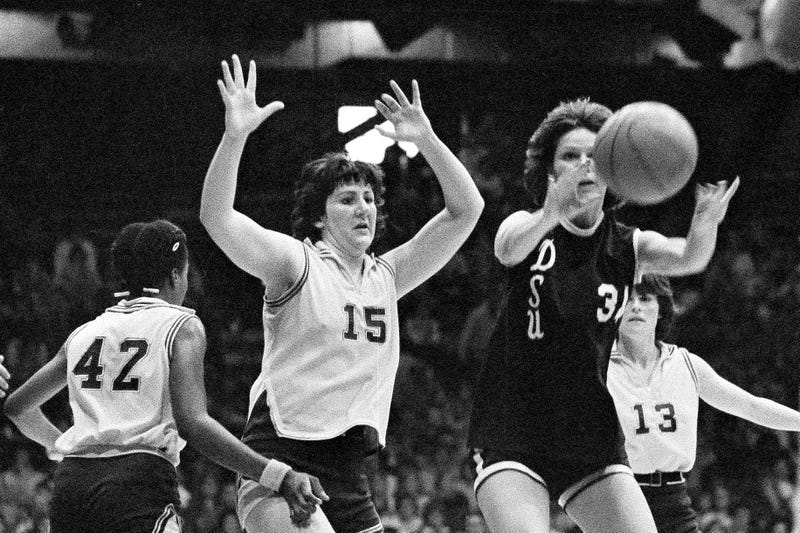 Womens Poll at 50 Basketball
