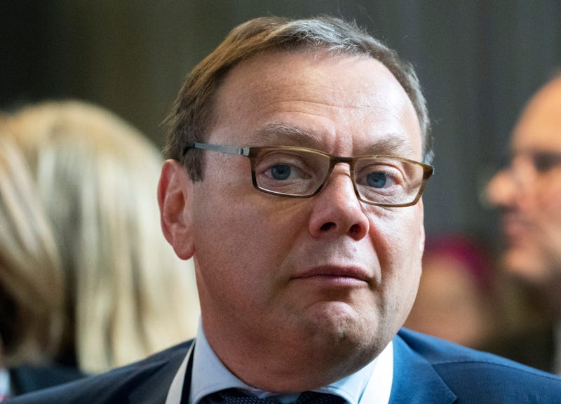 Russia Ukraine War Oligarchs