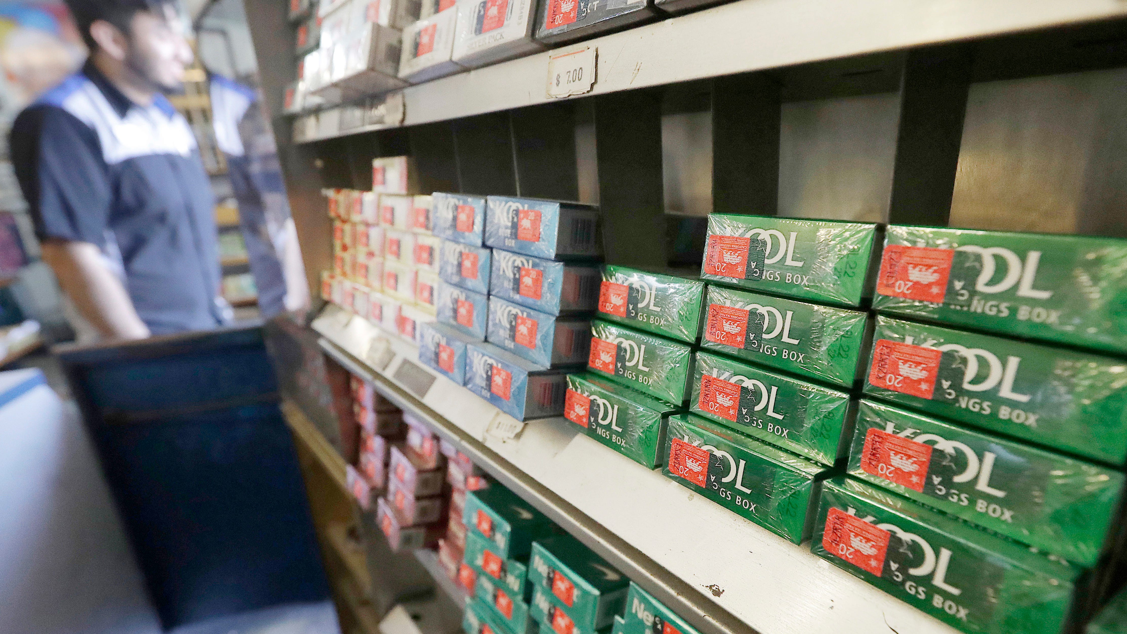 US vows again to ban menthol flavor in cigarettes, cigars
