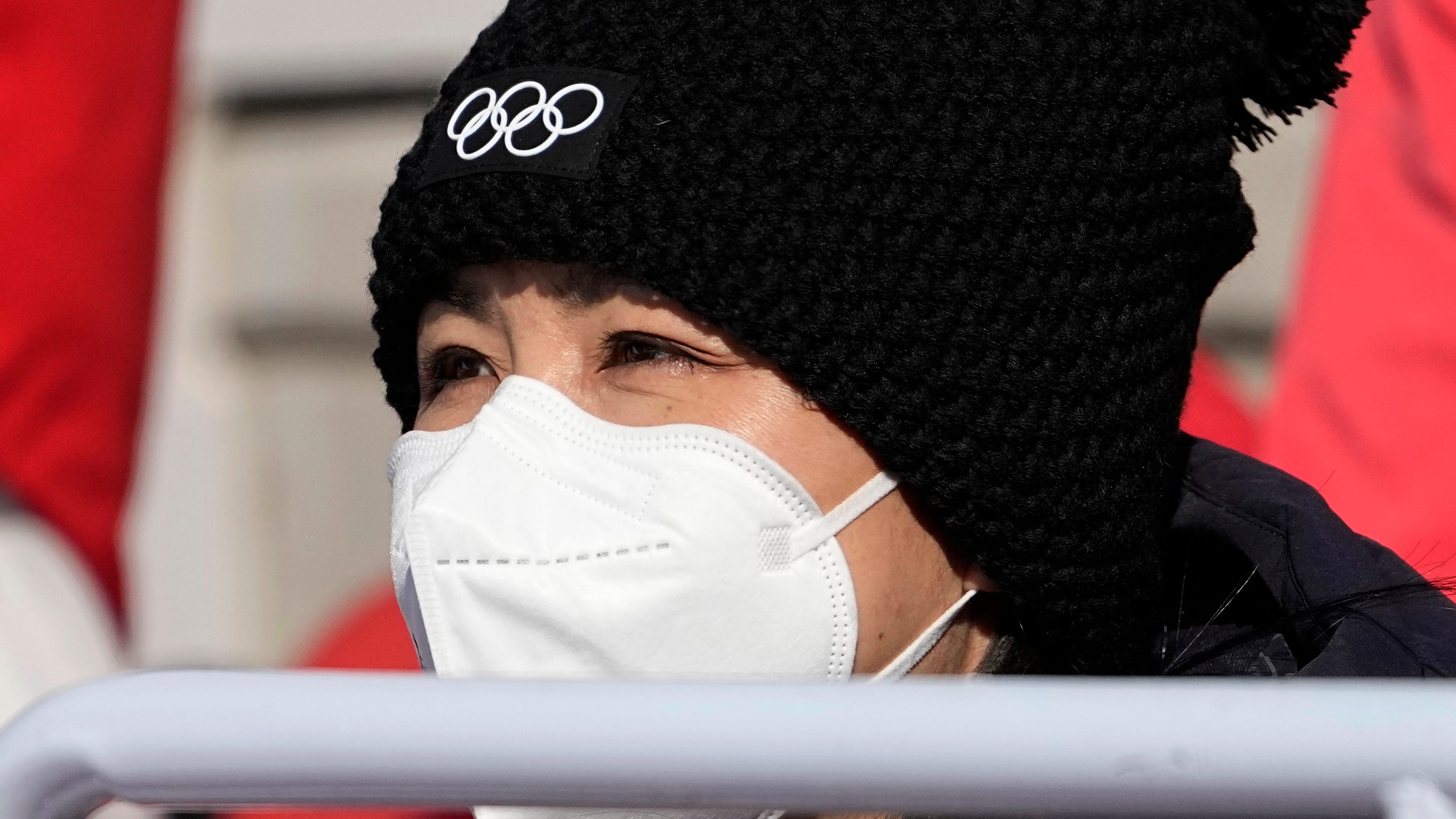 Journalist who spoke to Peng Shuai says doubts remain