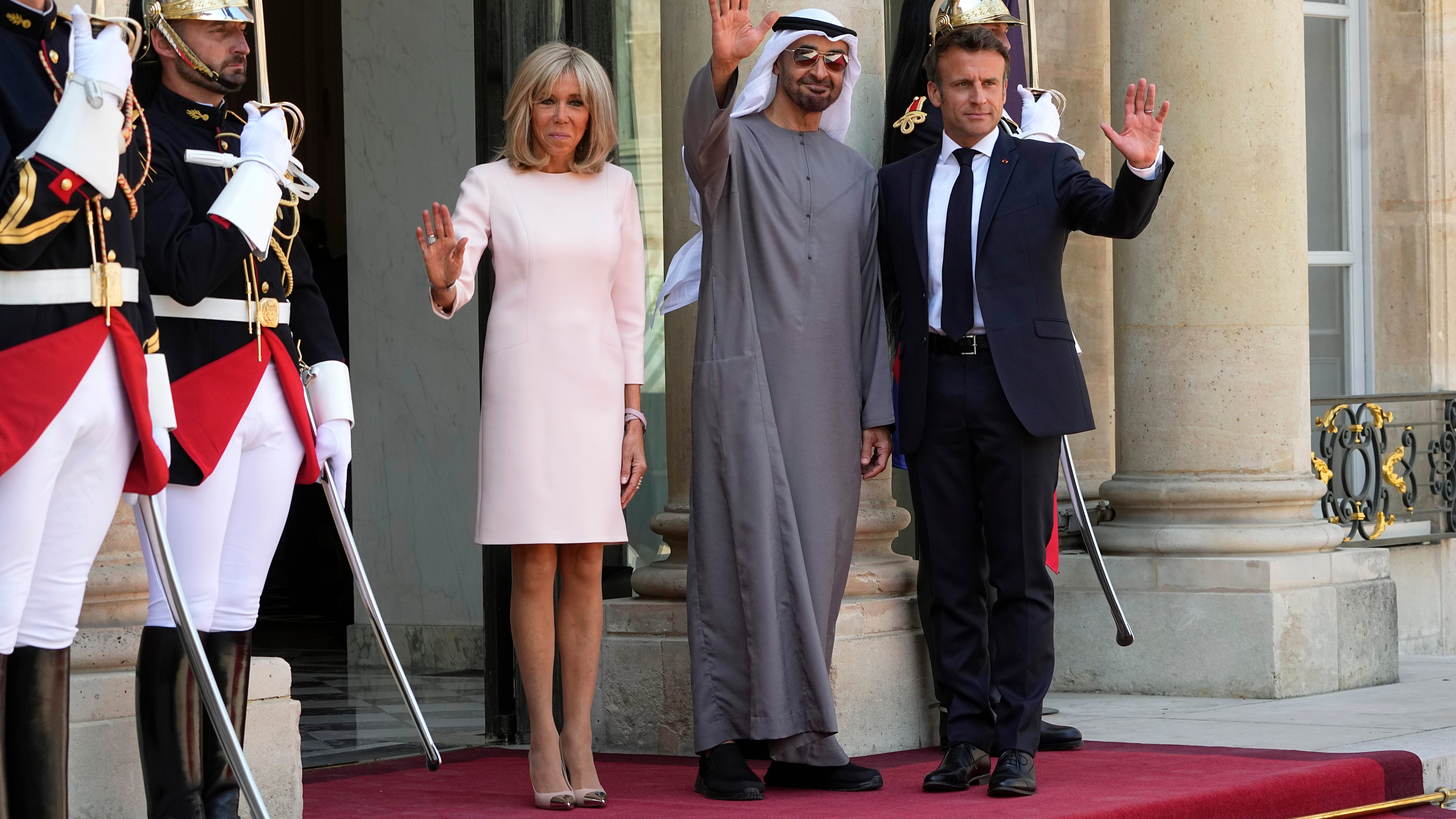 France, United Arab Emirates sign deal on energy cooperation