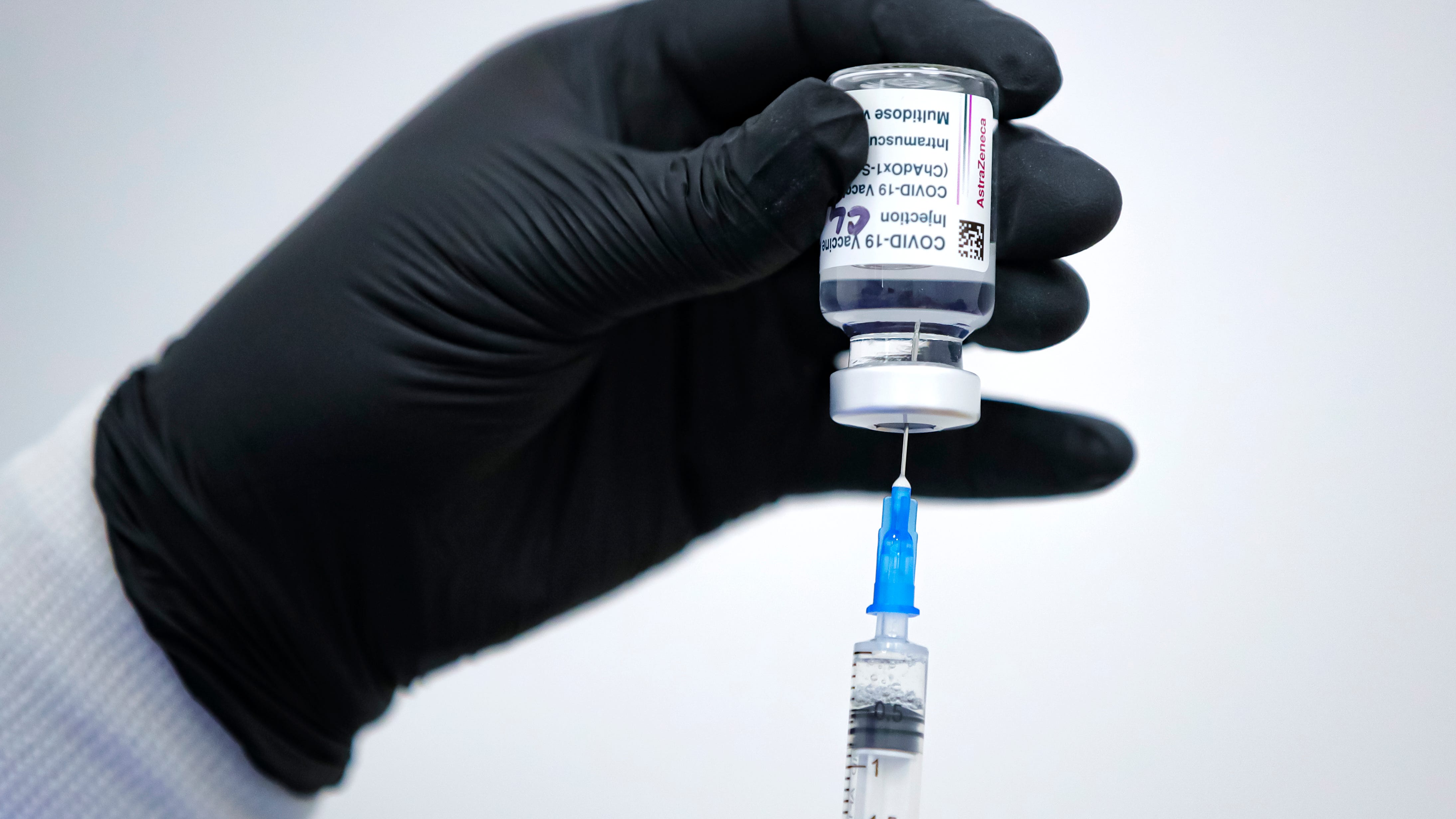 Governments give varying advice on AstraZeneca vaccine