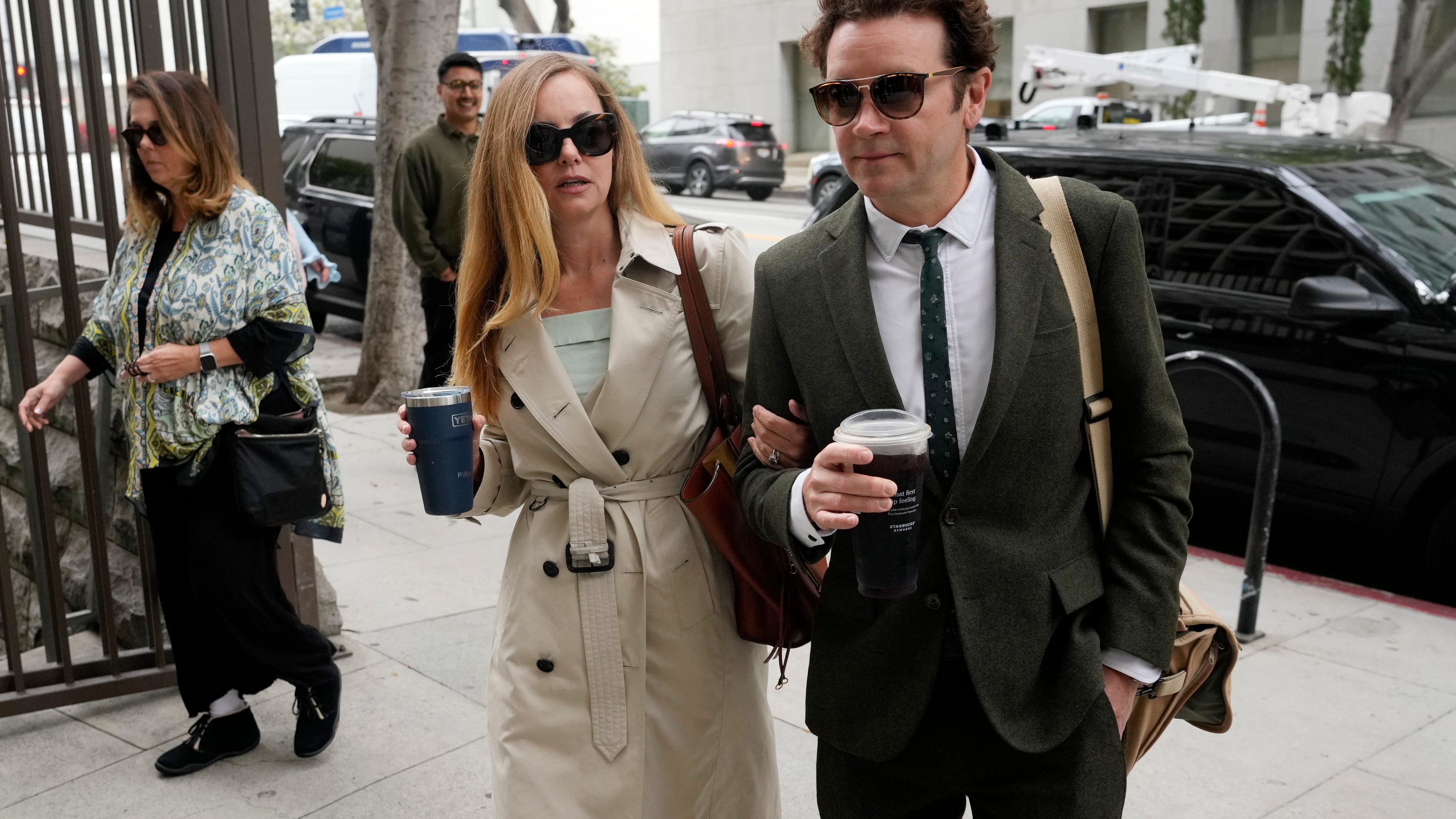 Jury begins deliberations in Danny Masterson rape retrial