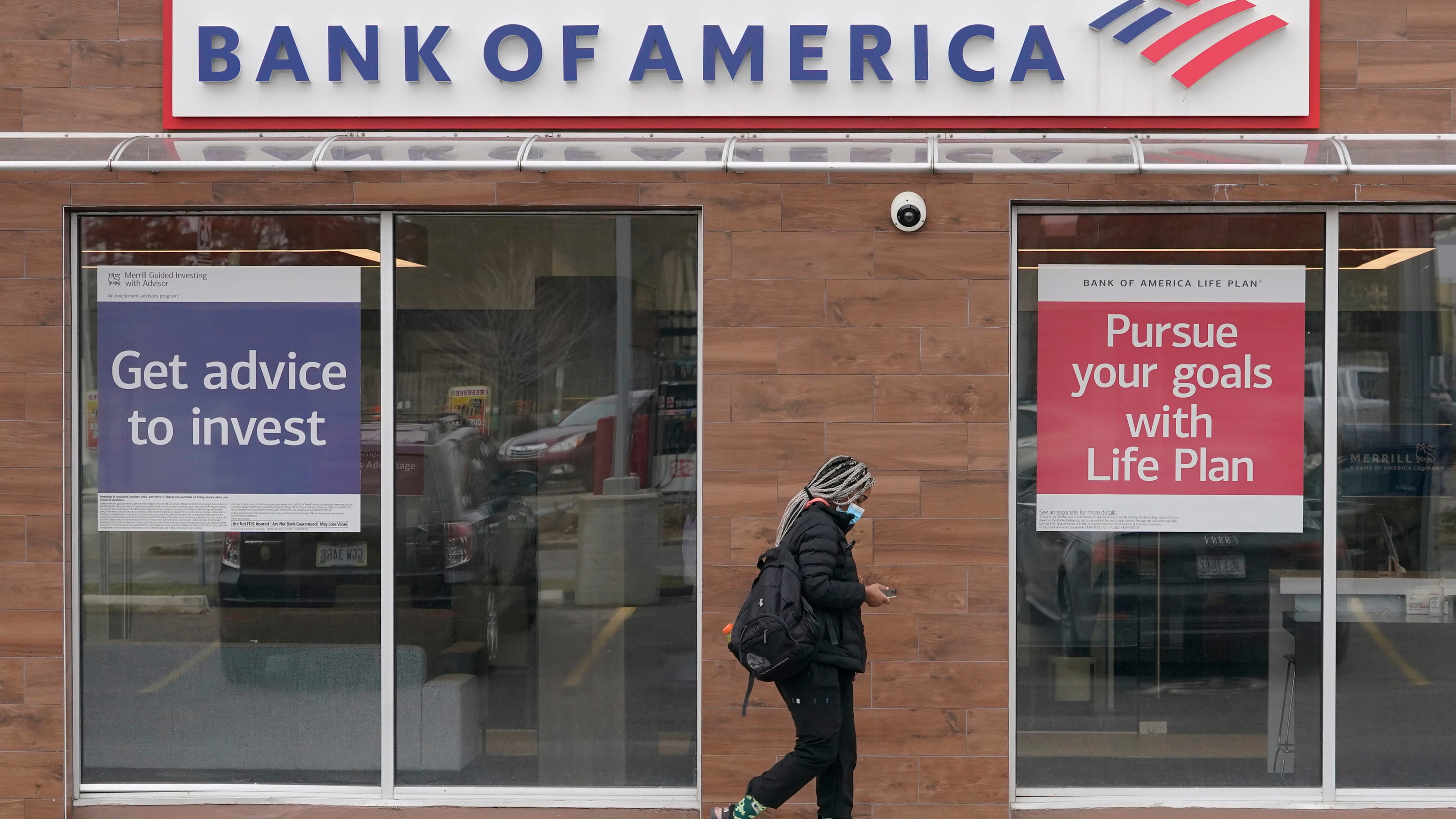 Earnings slide ongoing for banks; BofA Q2 profit dips 32%