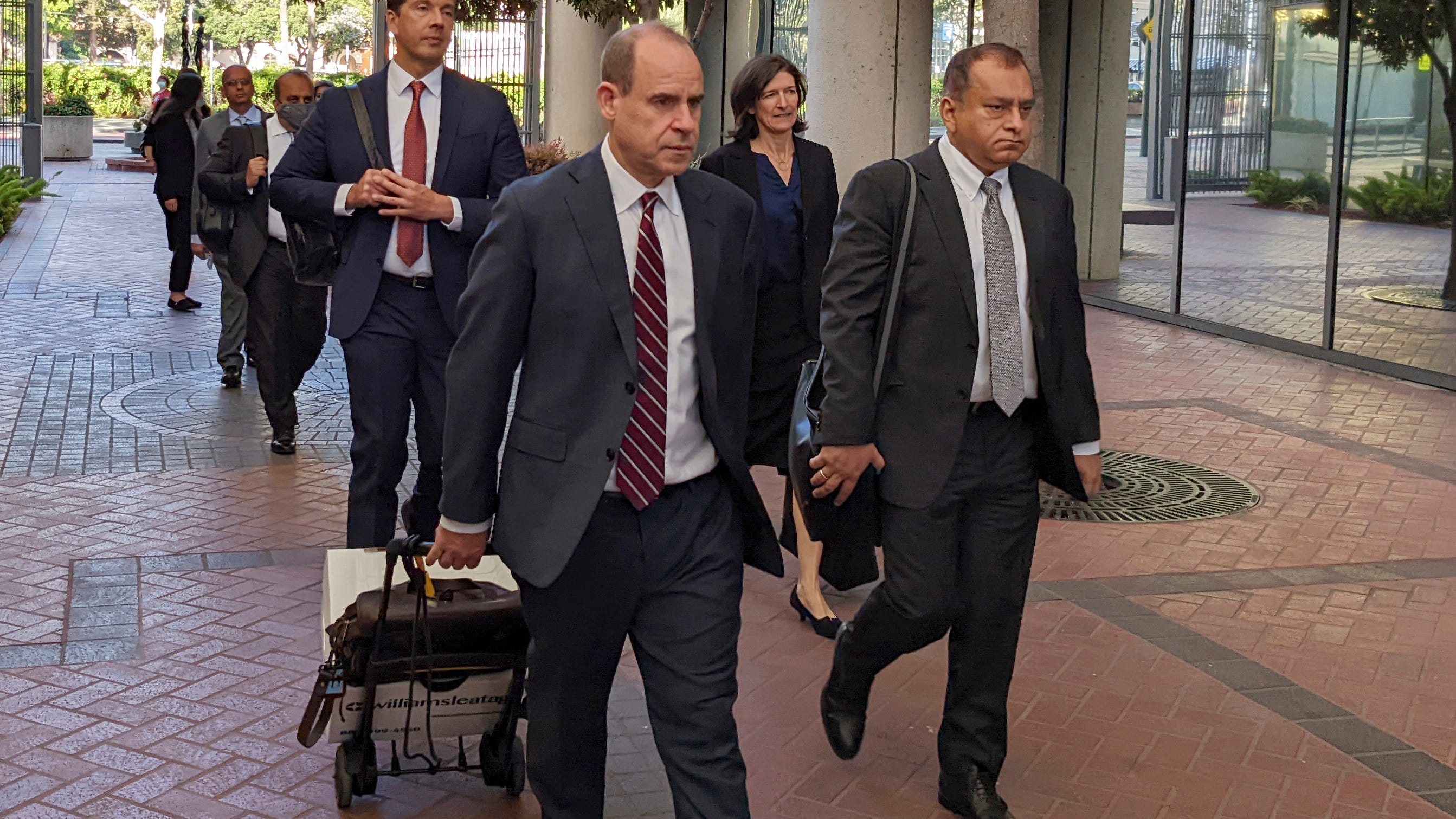 Jury takes fraud case against Elizabeth Holmes's ex-partner