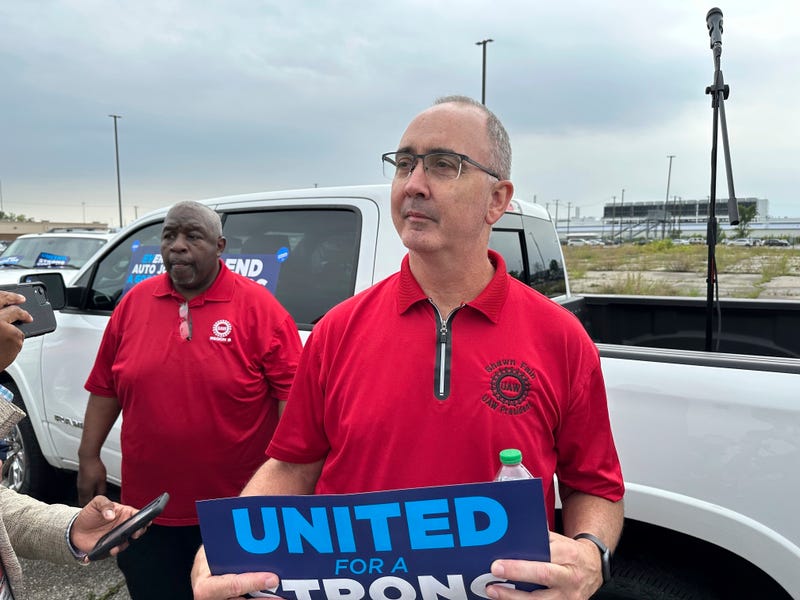 Auto Workers Looming Strike