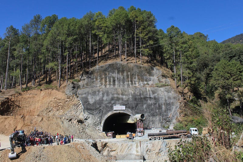 India Tunnel Collapse Explainer