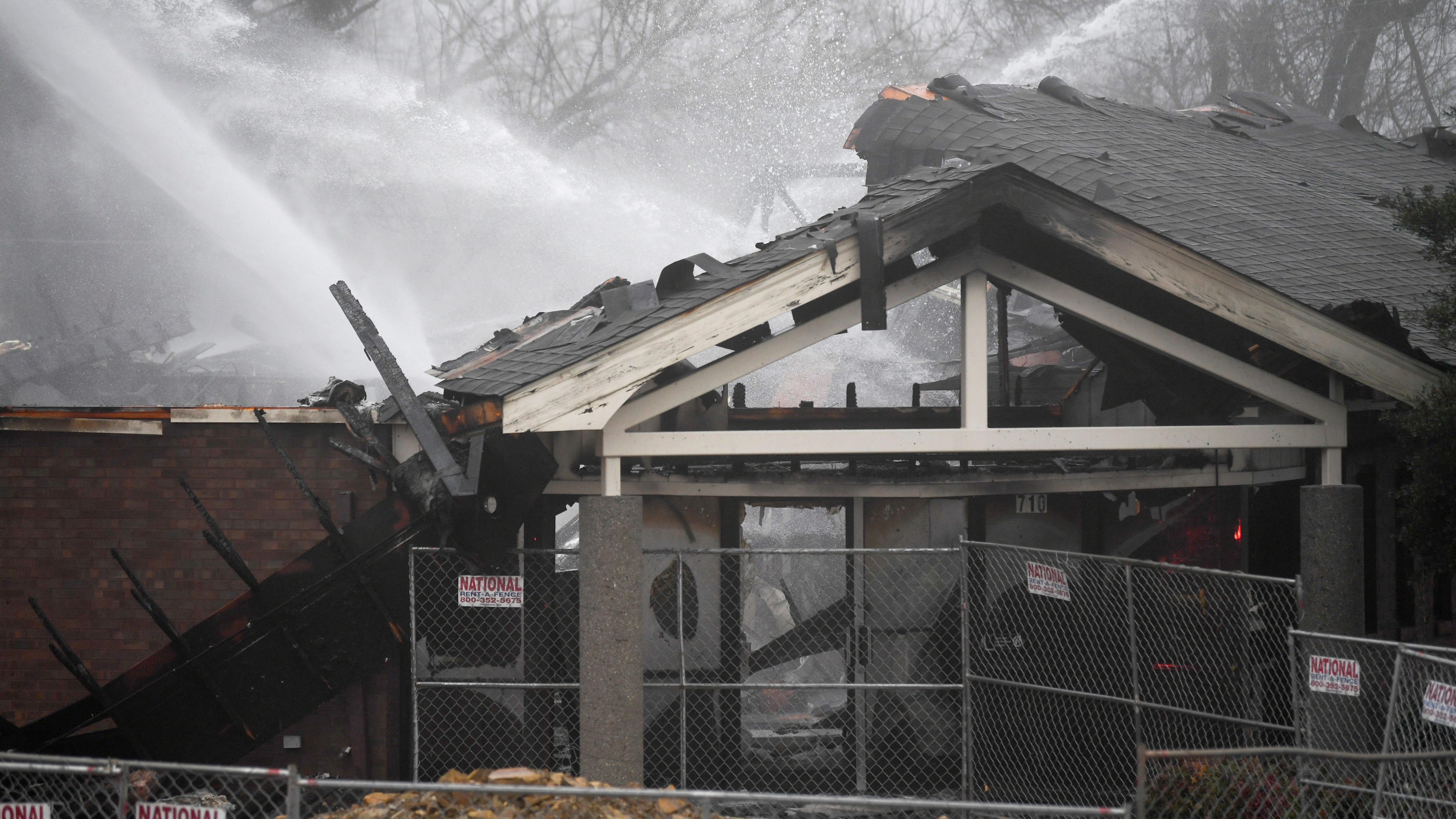 Authorities: Suspect in abortion clinic fire died in August