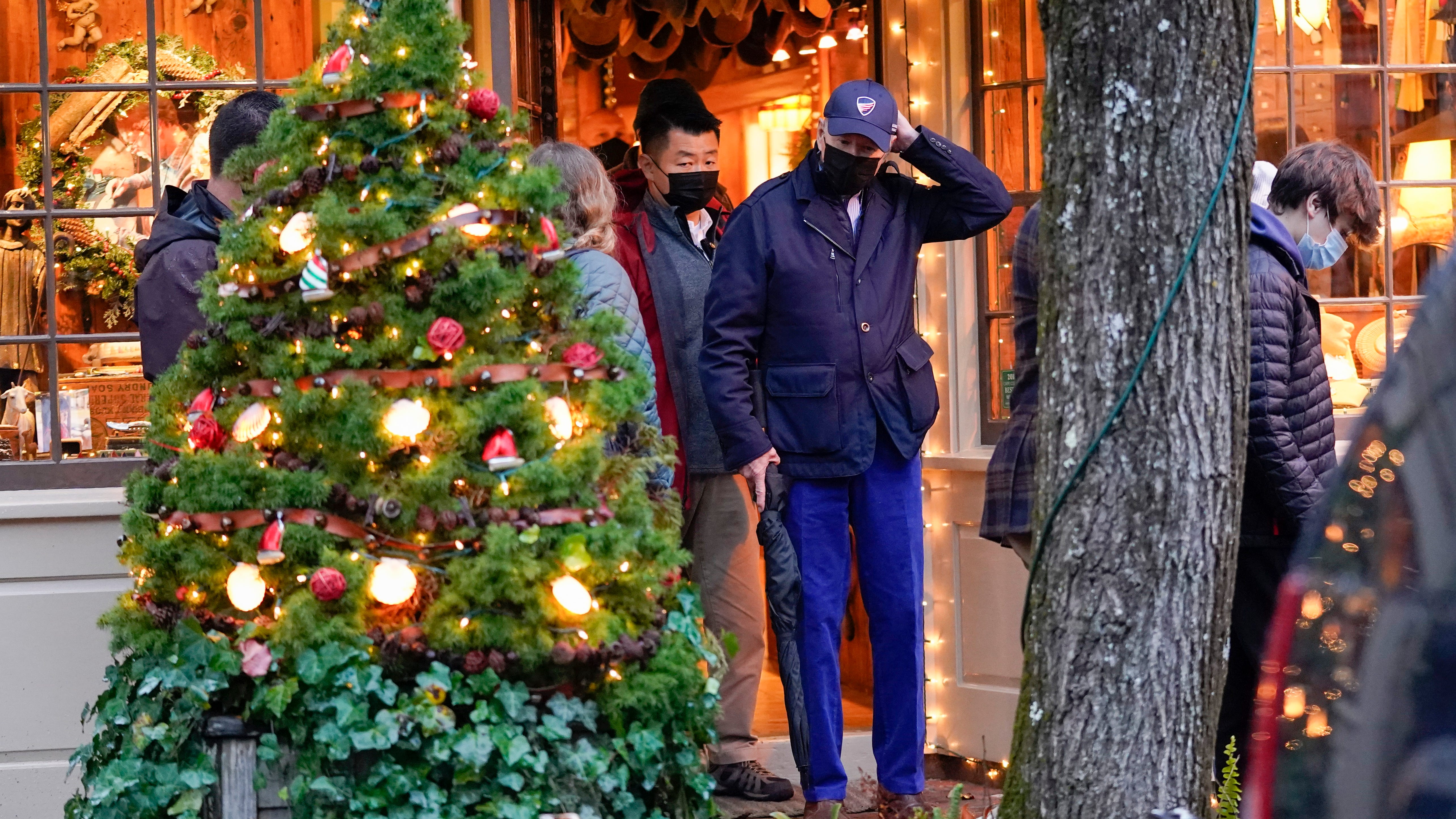 In Nantucket, Biden shops, attends Christmas tree lighting
