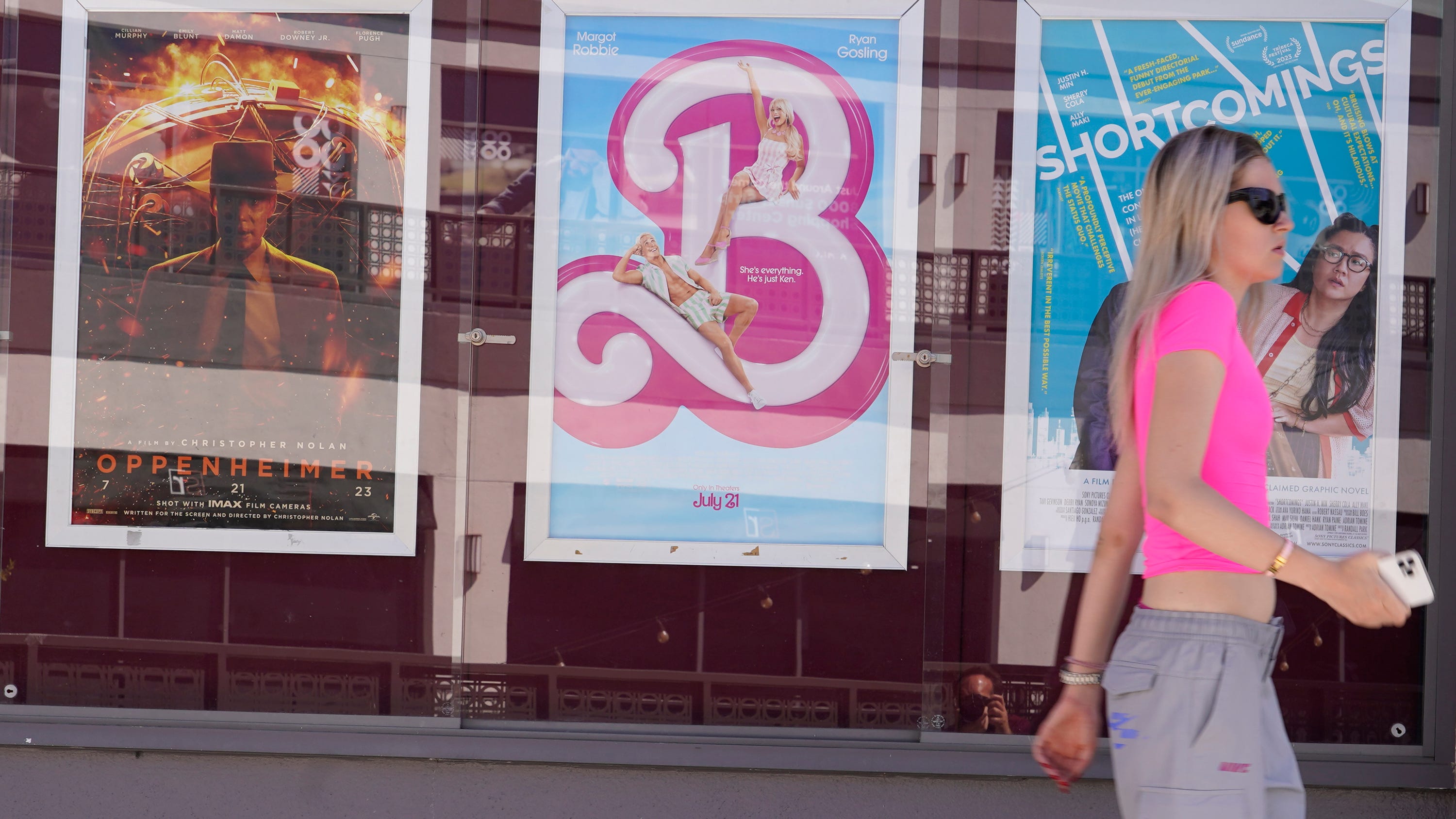 In 'Barbie,' 'Oppenheimer' smash success, audiences send message to Hollywood: Give us something new