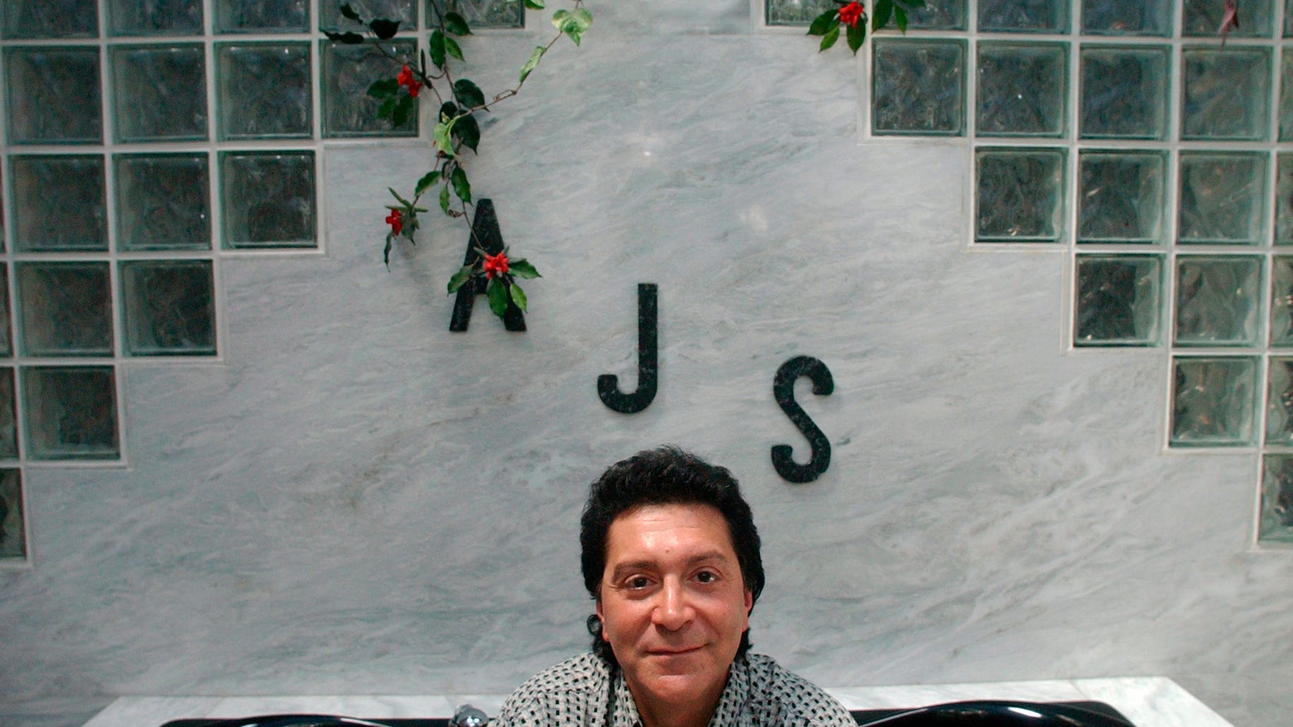 Former Bon Jovi bassist, founding member Alec John Such dies