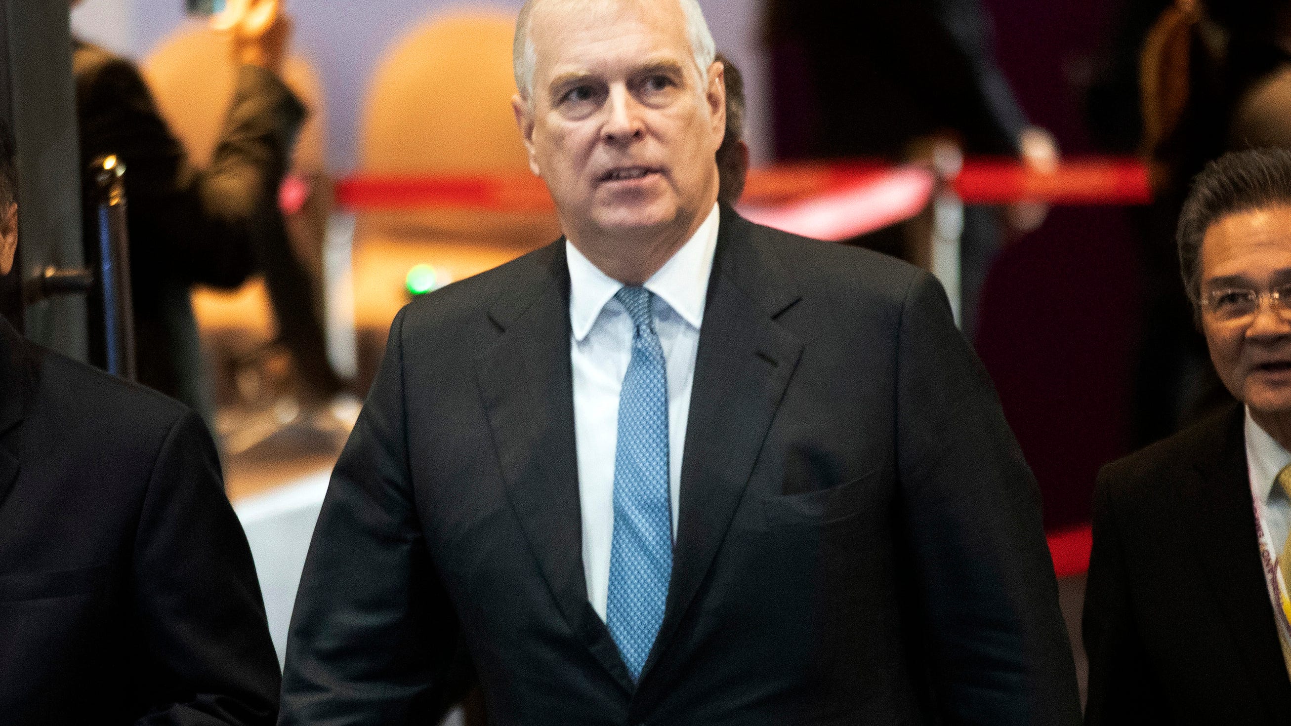 Prince Andrew gives up membership of prestigious golf club