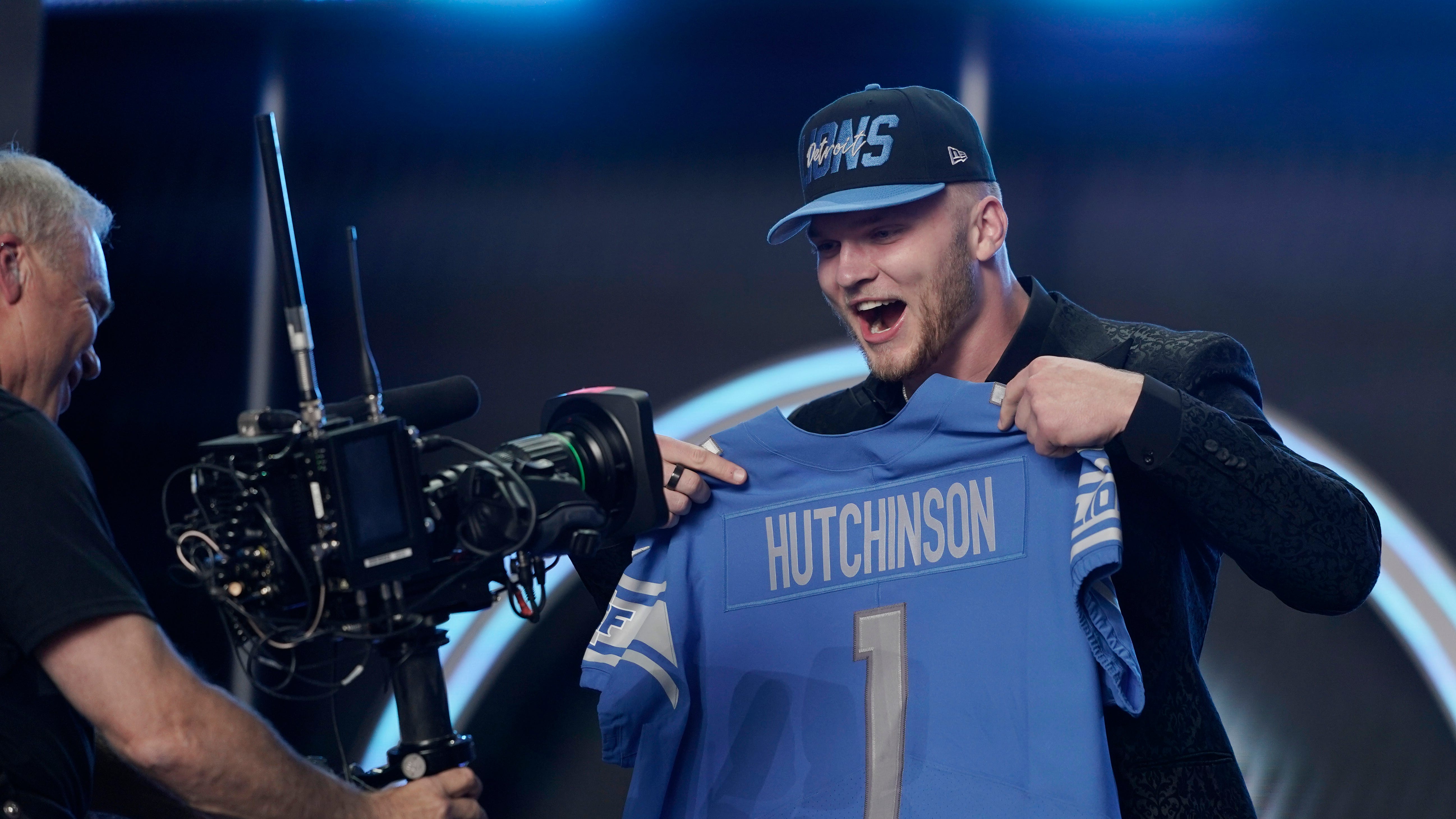 Breaking down players selected in 1st round of NFL draft