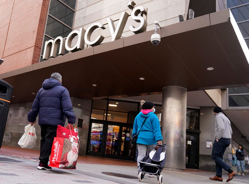 Earns Macy's