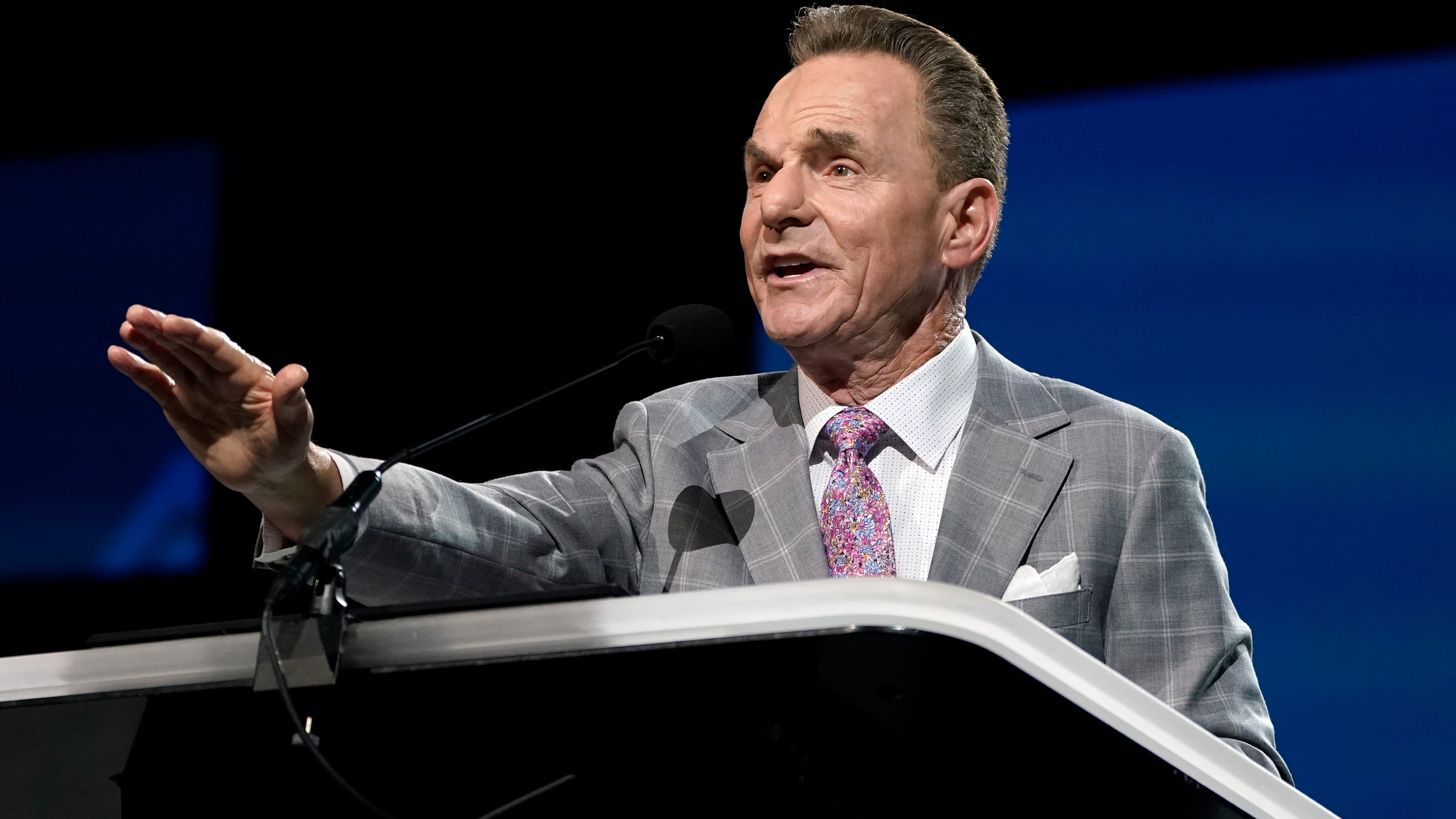 Southern Baptist leader resigns amid rifts over sex abuse