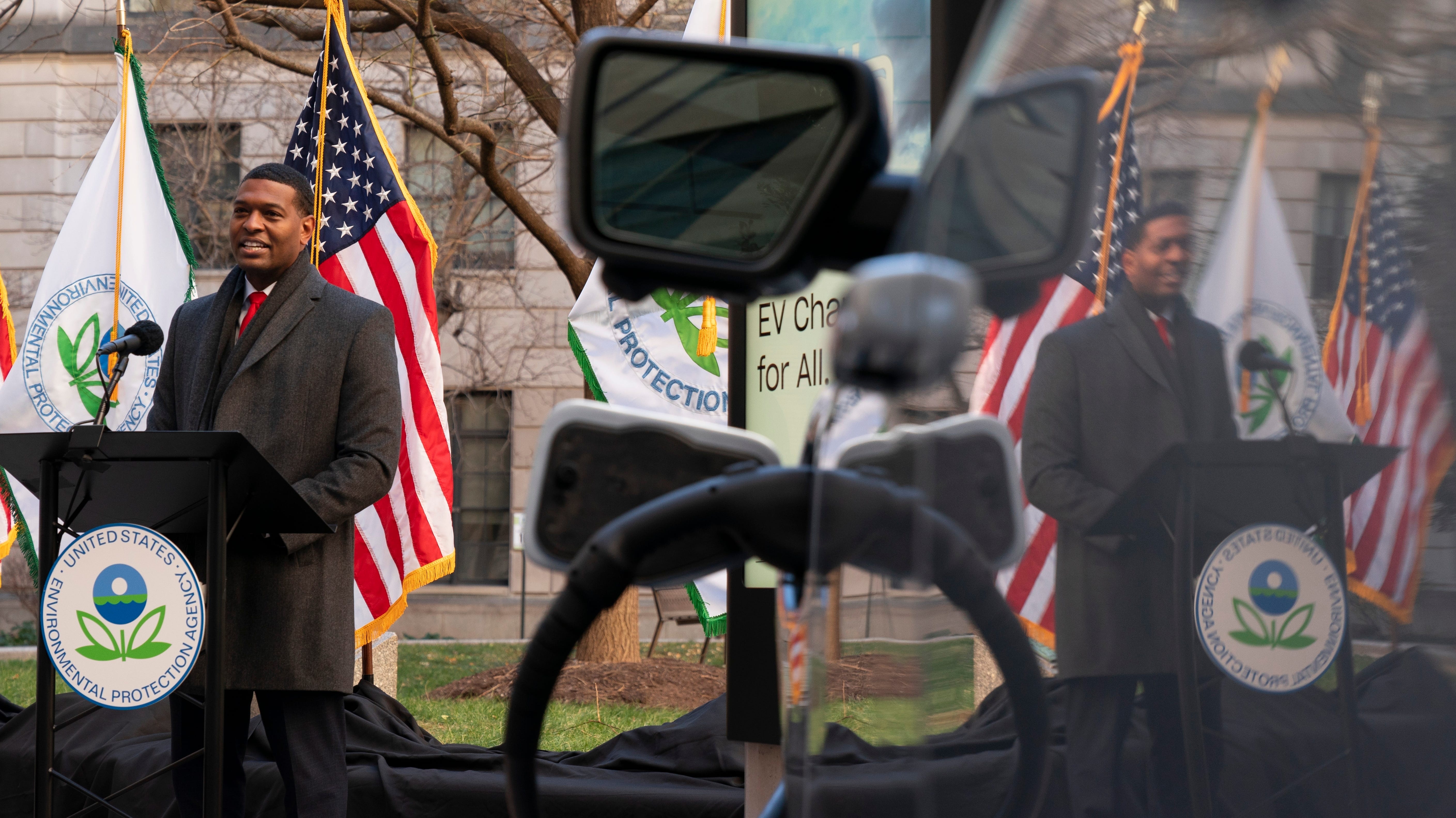 Biden boosts fuel-economy standards to fight climate change