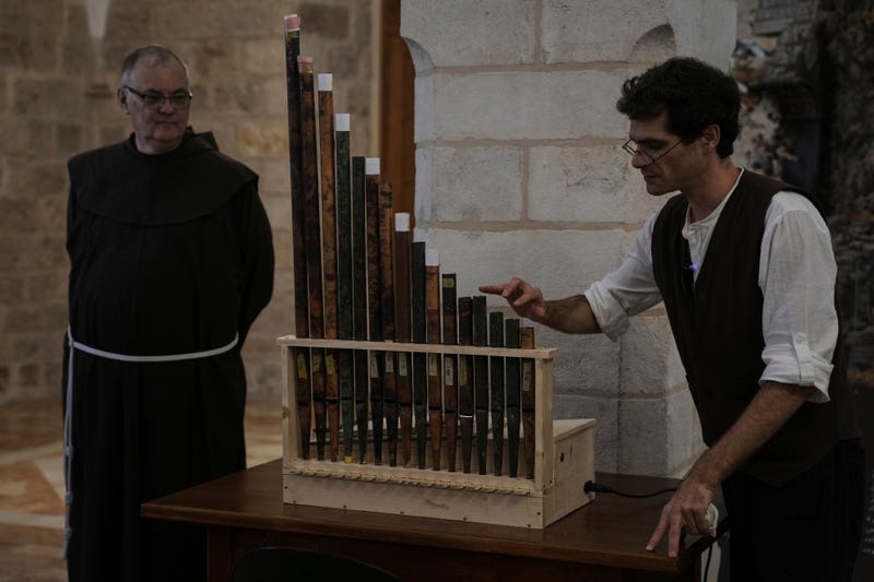 Mideast Ancient Organ