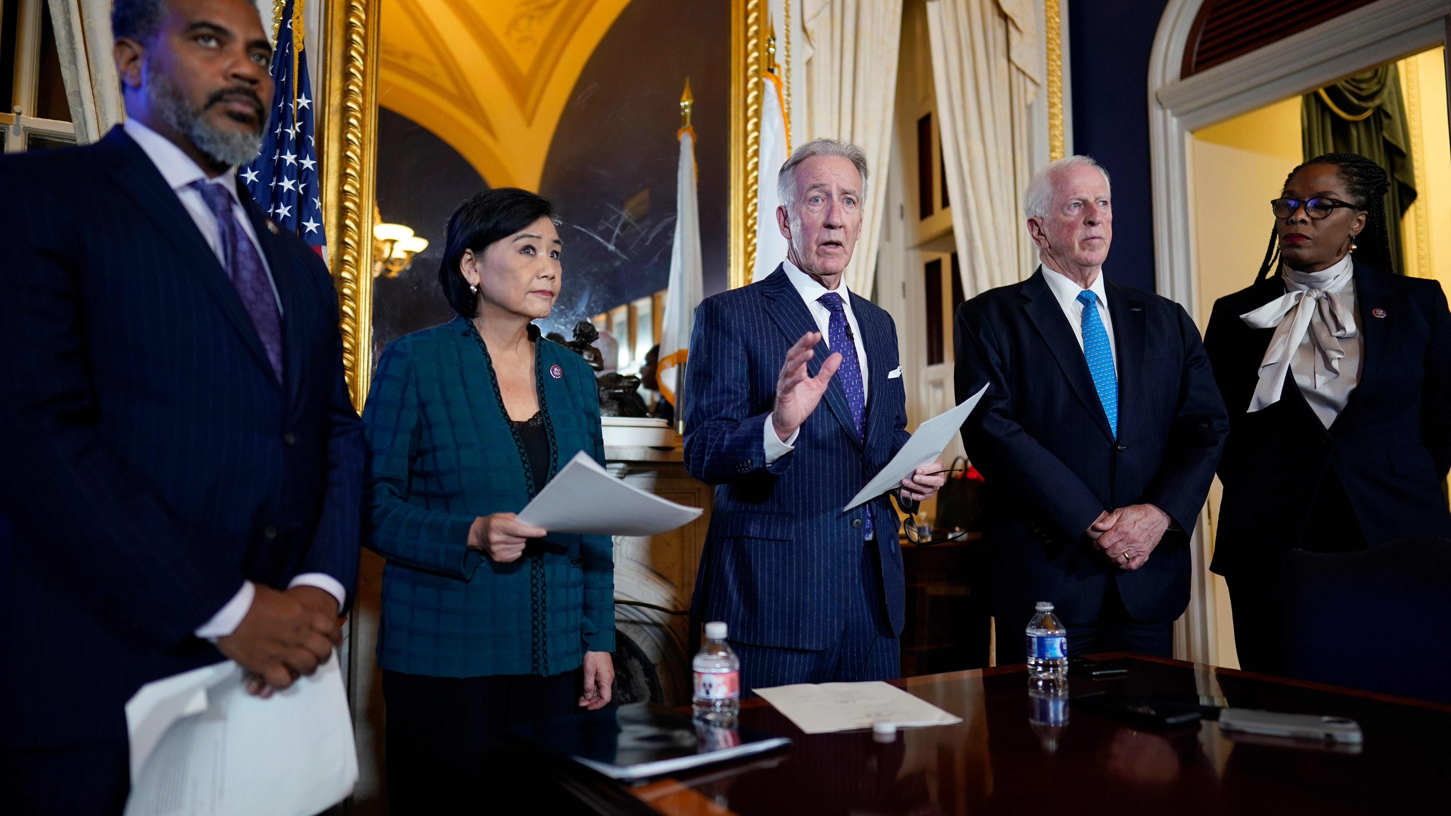 Trump tax audits required by IRS were delayed, panel says
