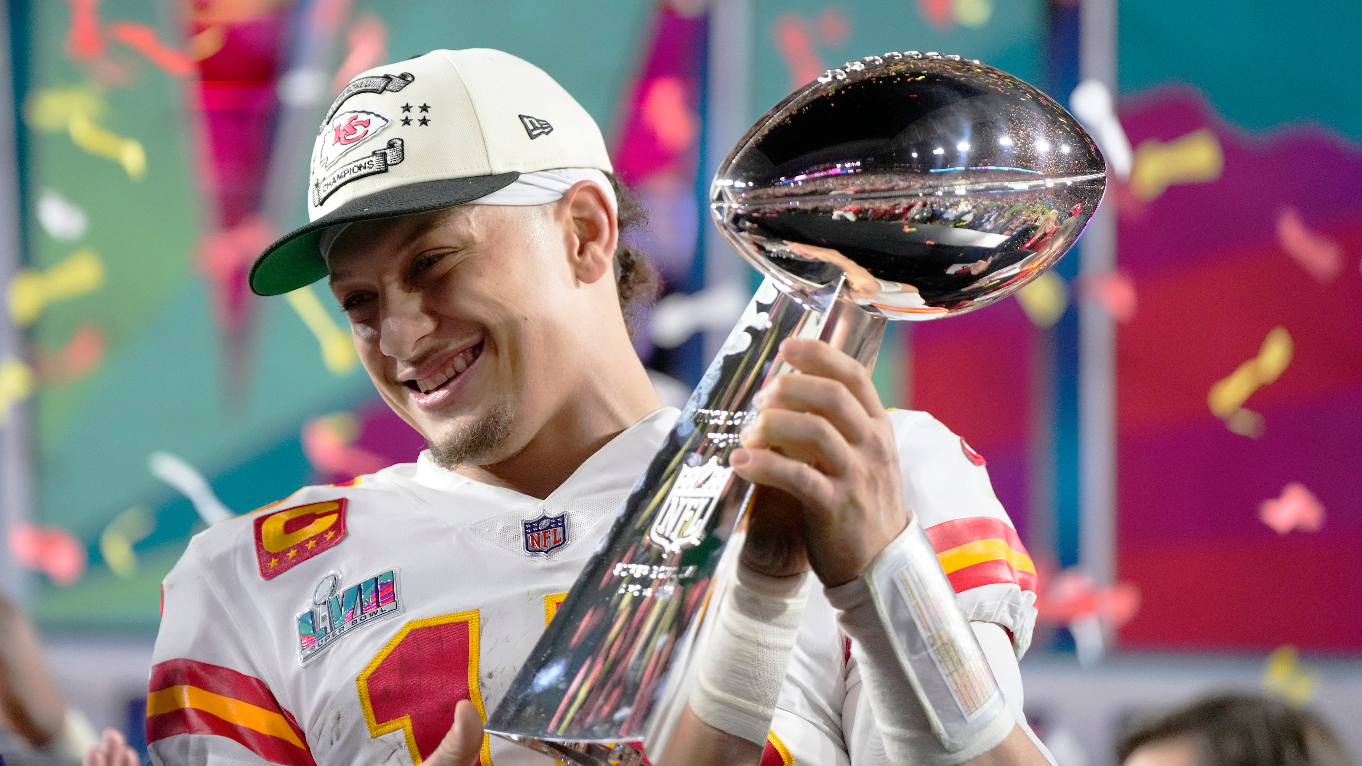 Super Bowl 2023: Chiefs vs. Eagles live updates