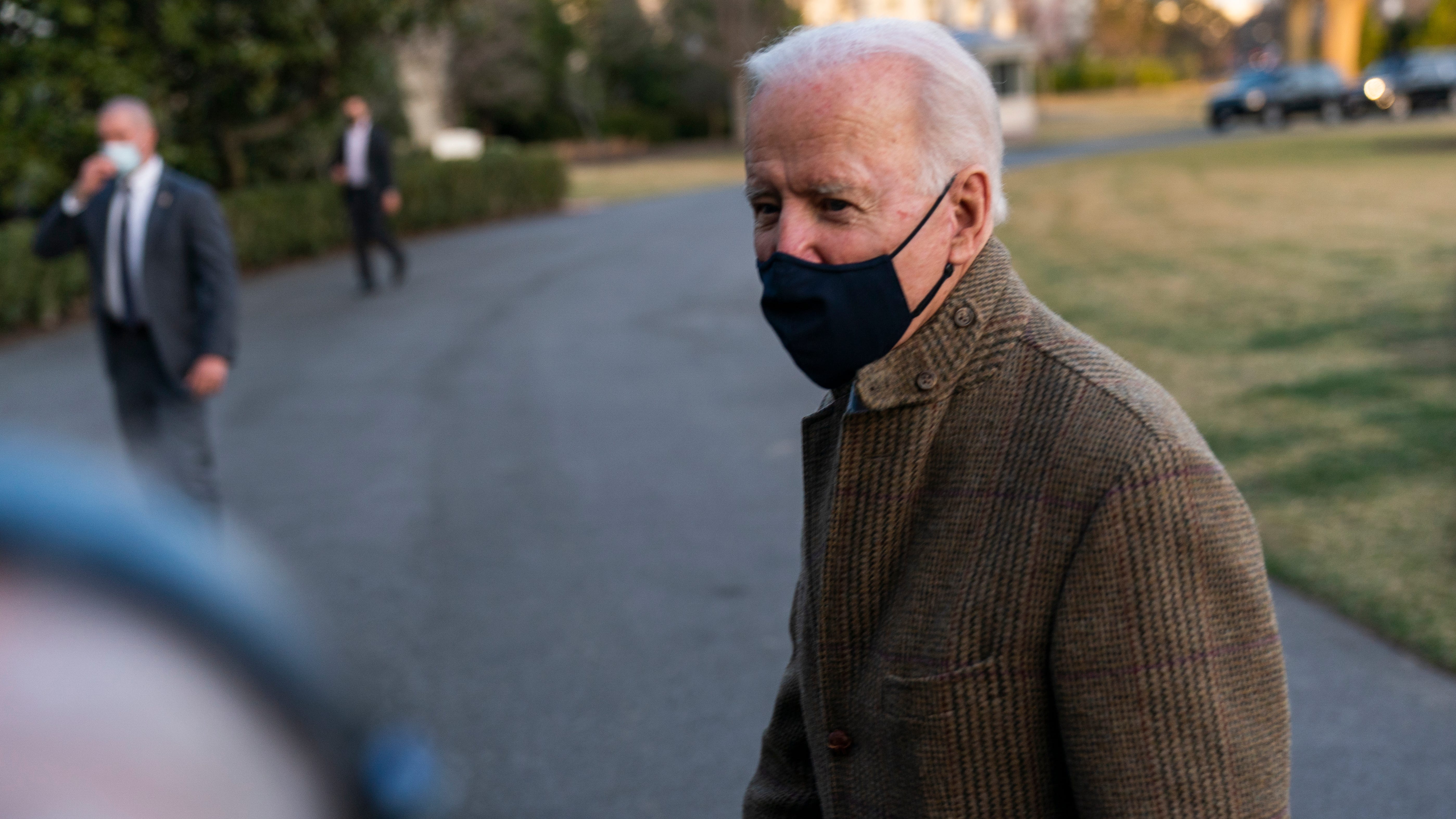 Biden declines to call for Cuomo to resign, awaits probe
