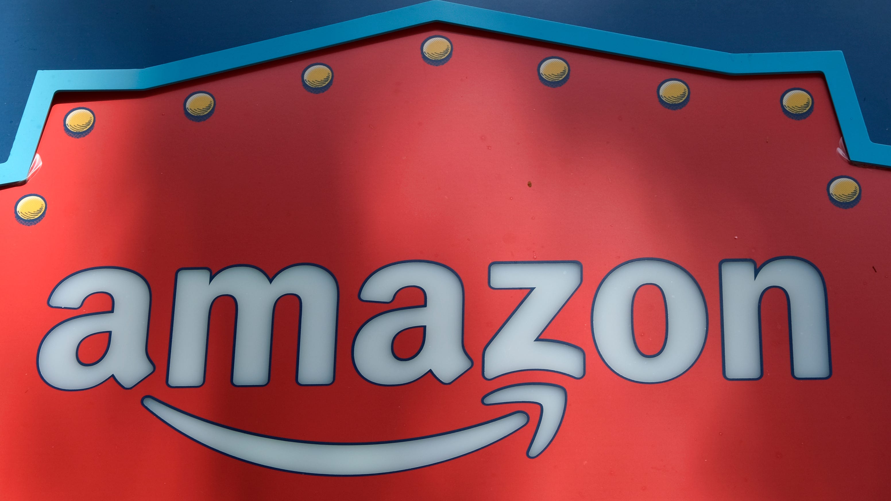 Court: Amazon customers can sue over lack of toxic warnings