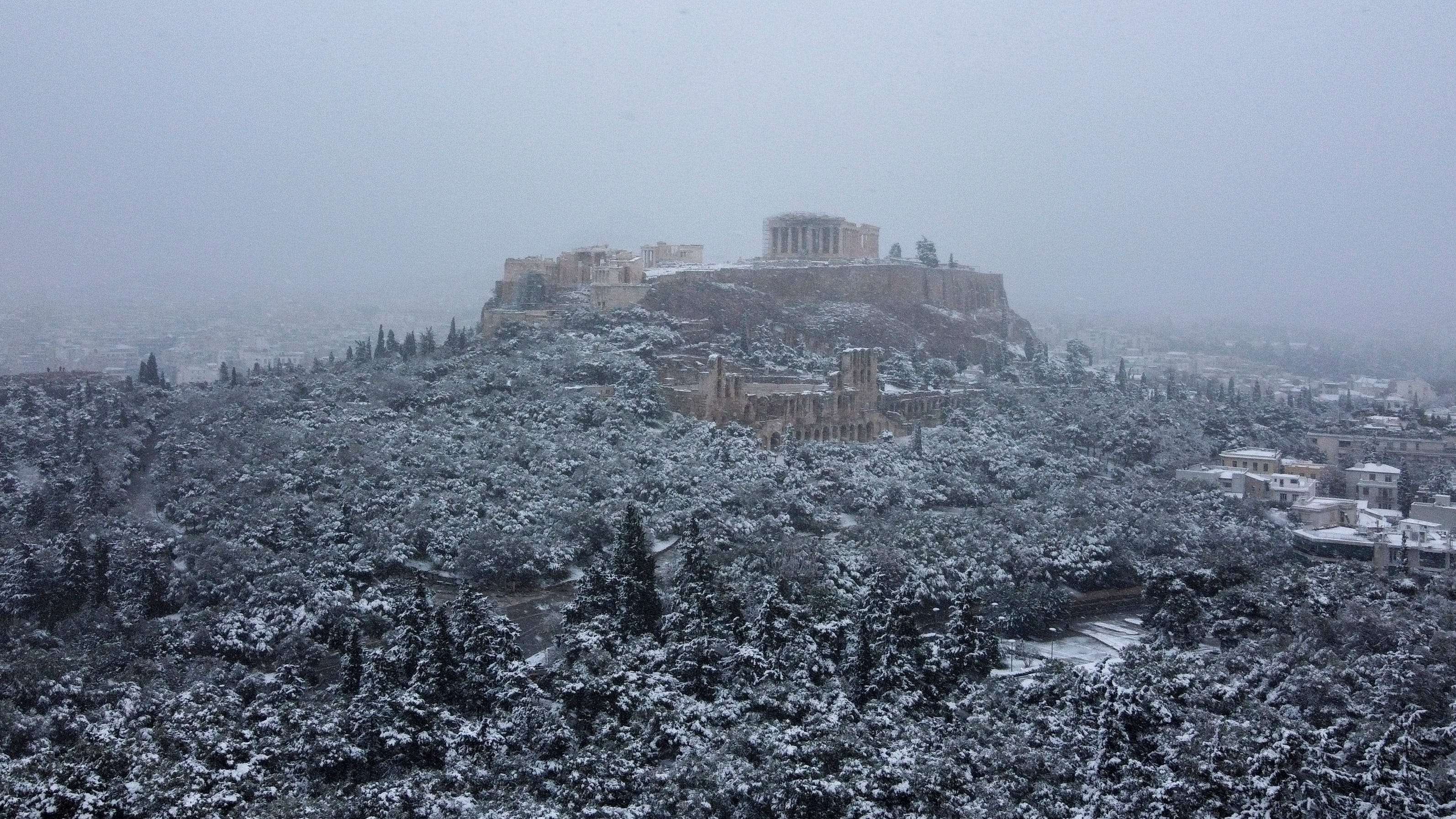 Snow blankets Athens, Greek islands and Turkey's Istanbul