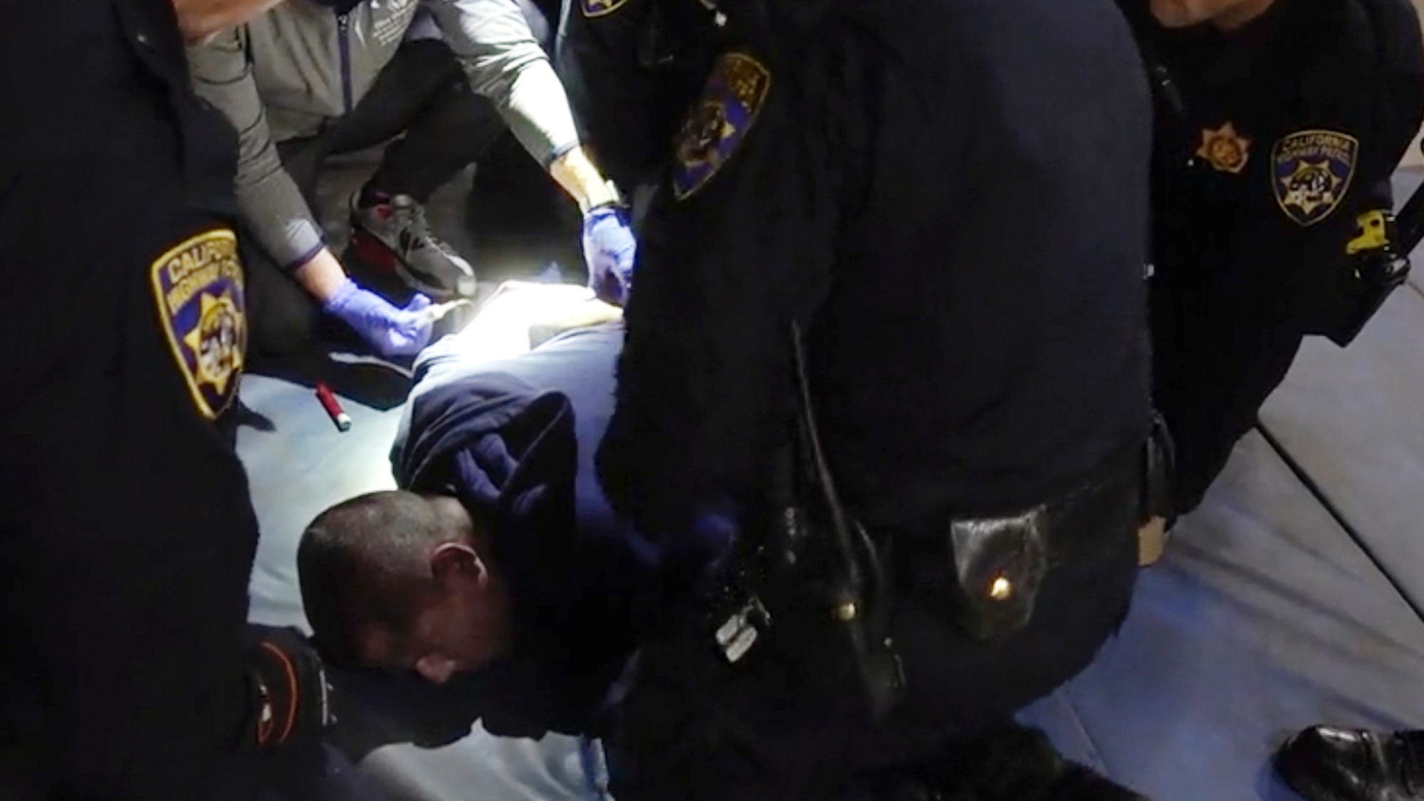 7 California officers charged in death of man in custody