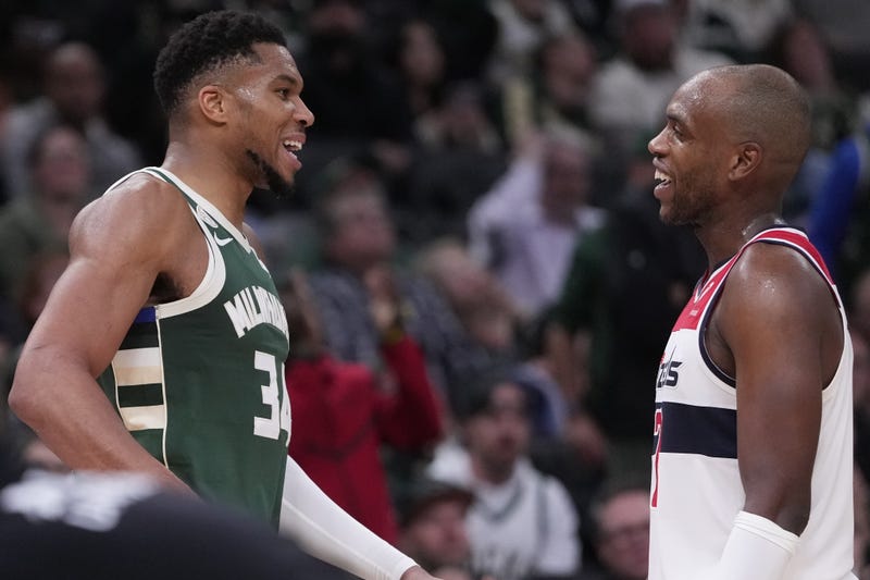 Wizards Bucks Basketball