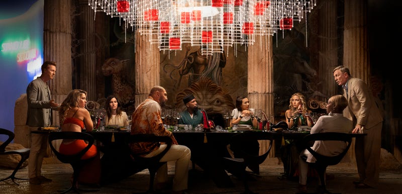 Film - "Glass Onion: A Knives Out Mystery