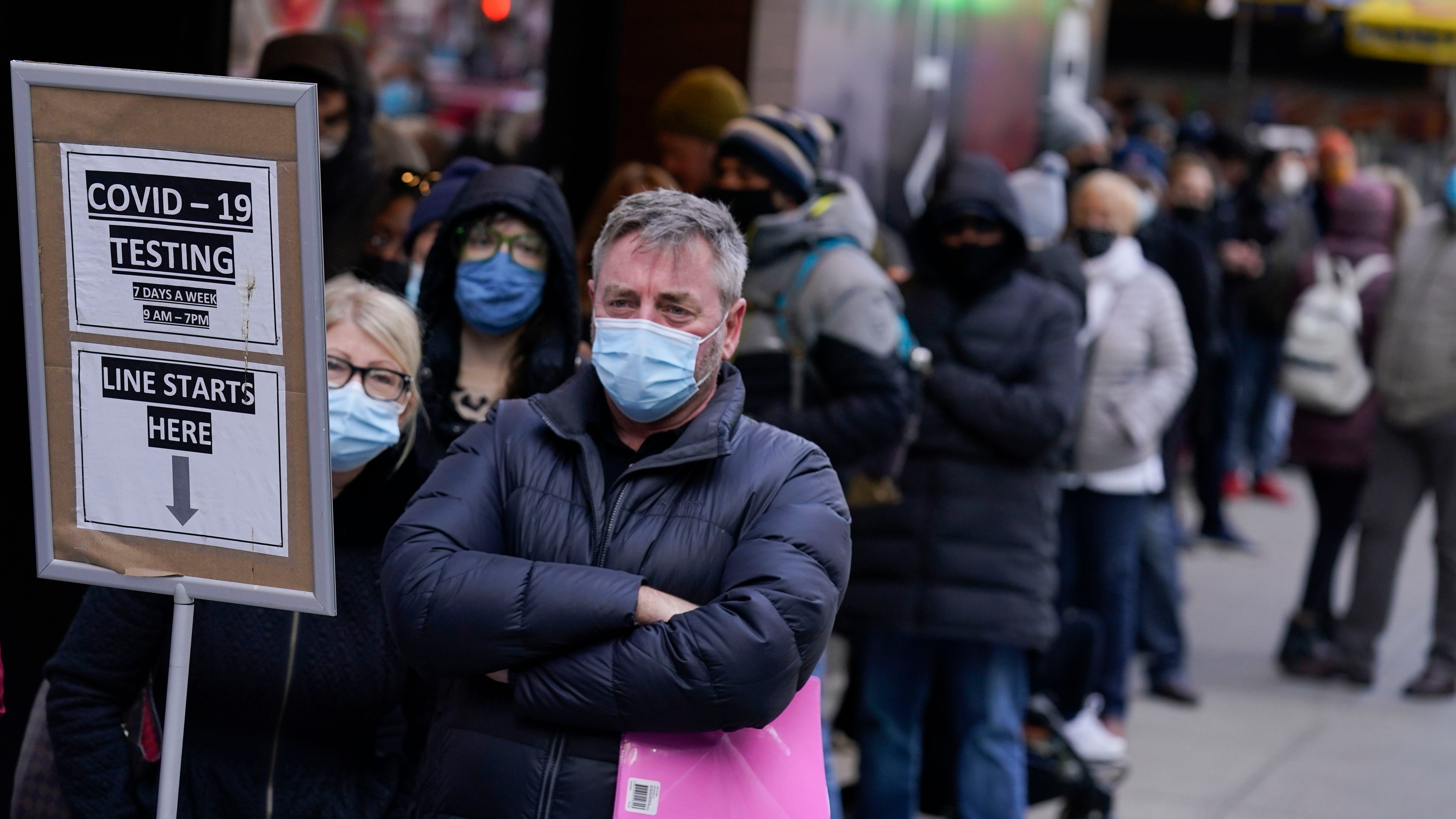 New COVID-19 cases in US soar to highest levels on record