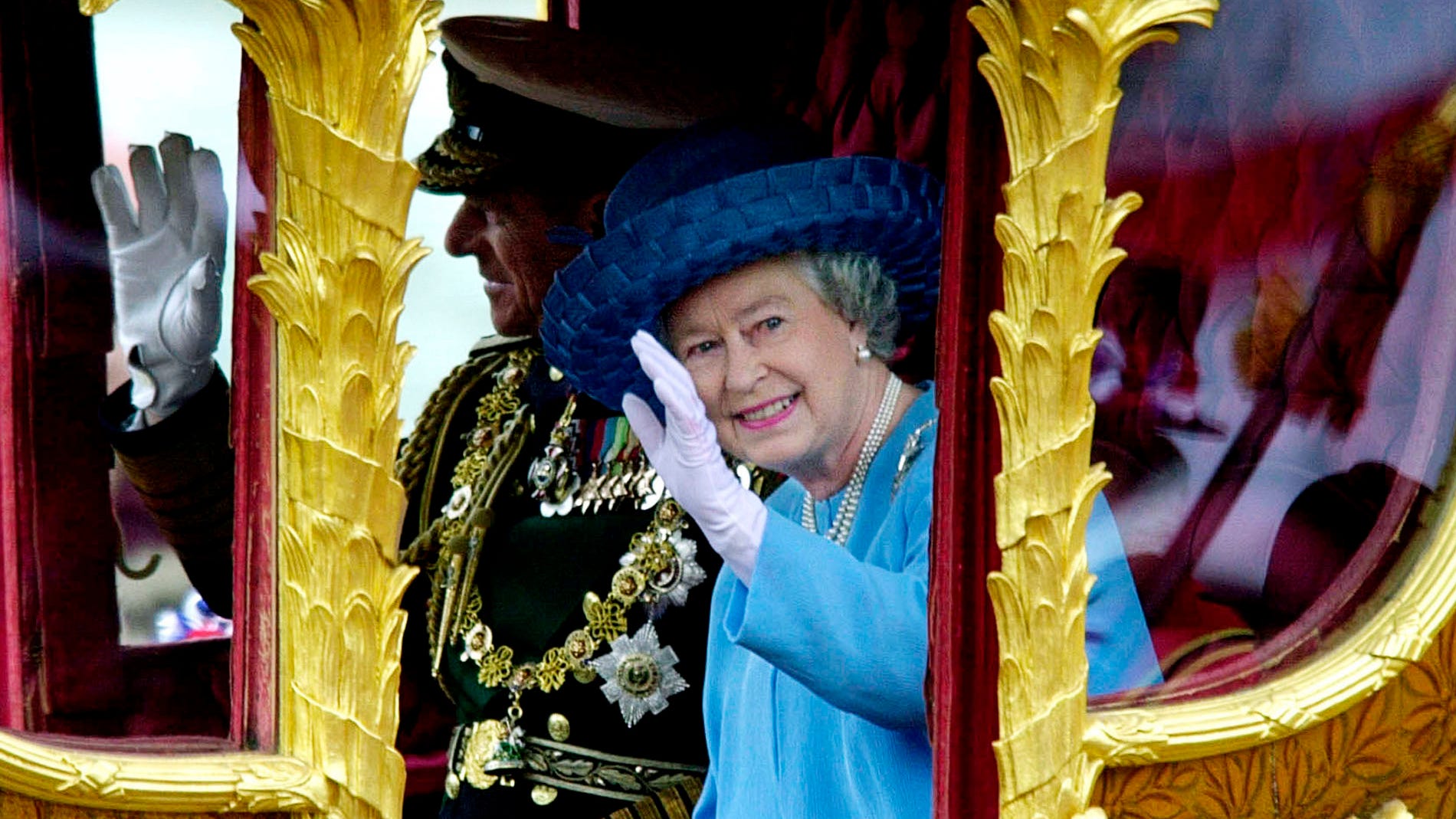 Queen Elizabeth II, a monarch bound by duty, dies at 96