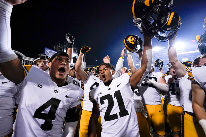 Iowa Maryland Football