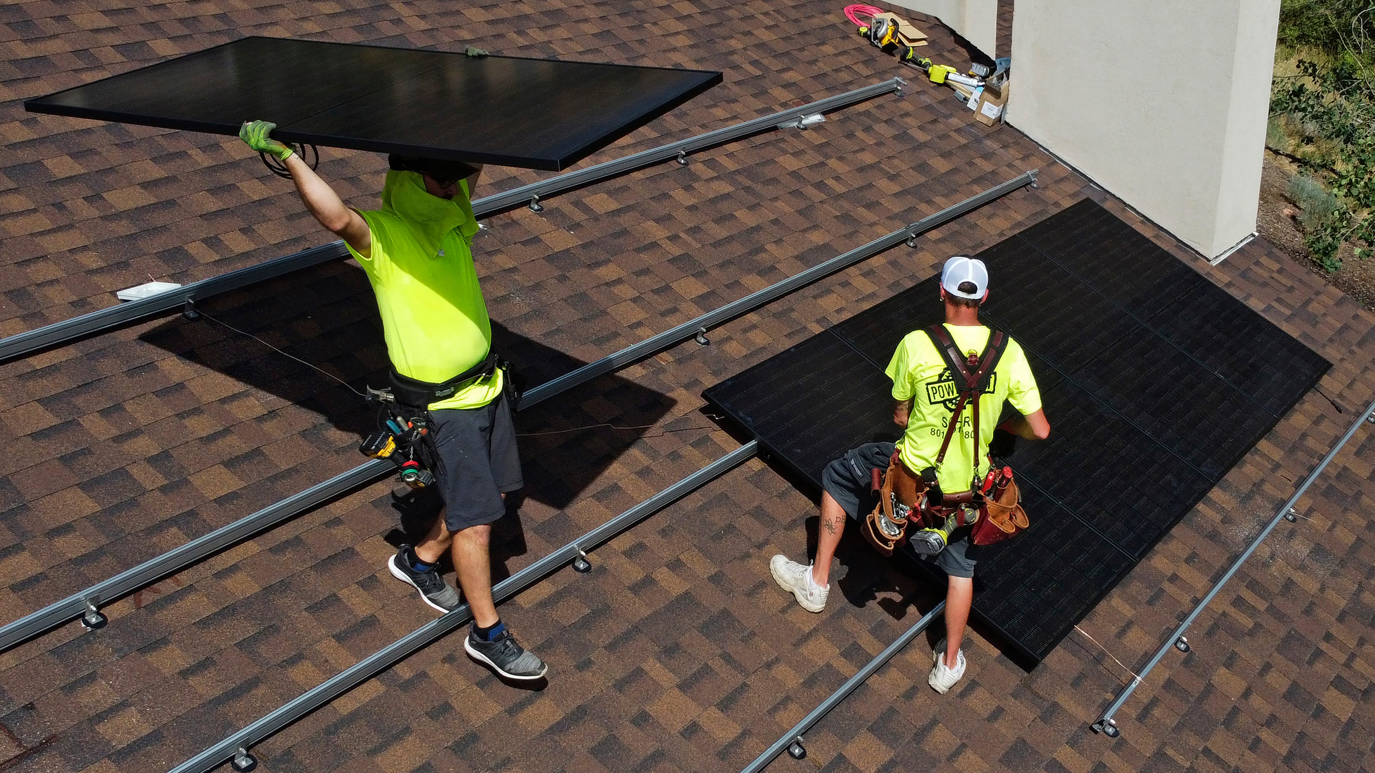 Big climate bill: Spending green bucks to spur green energy
