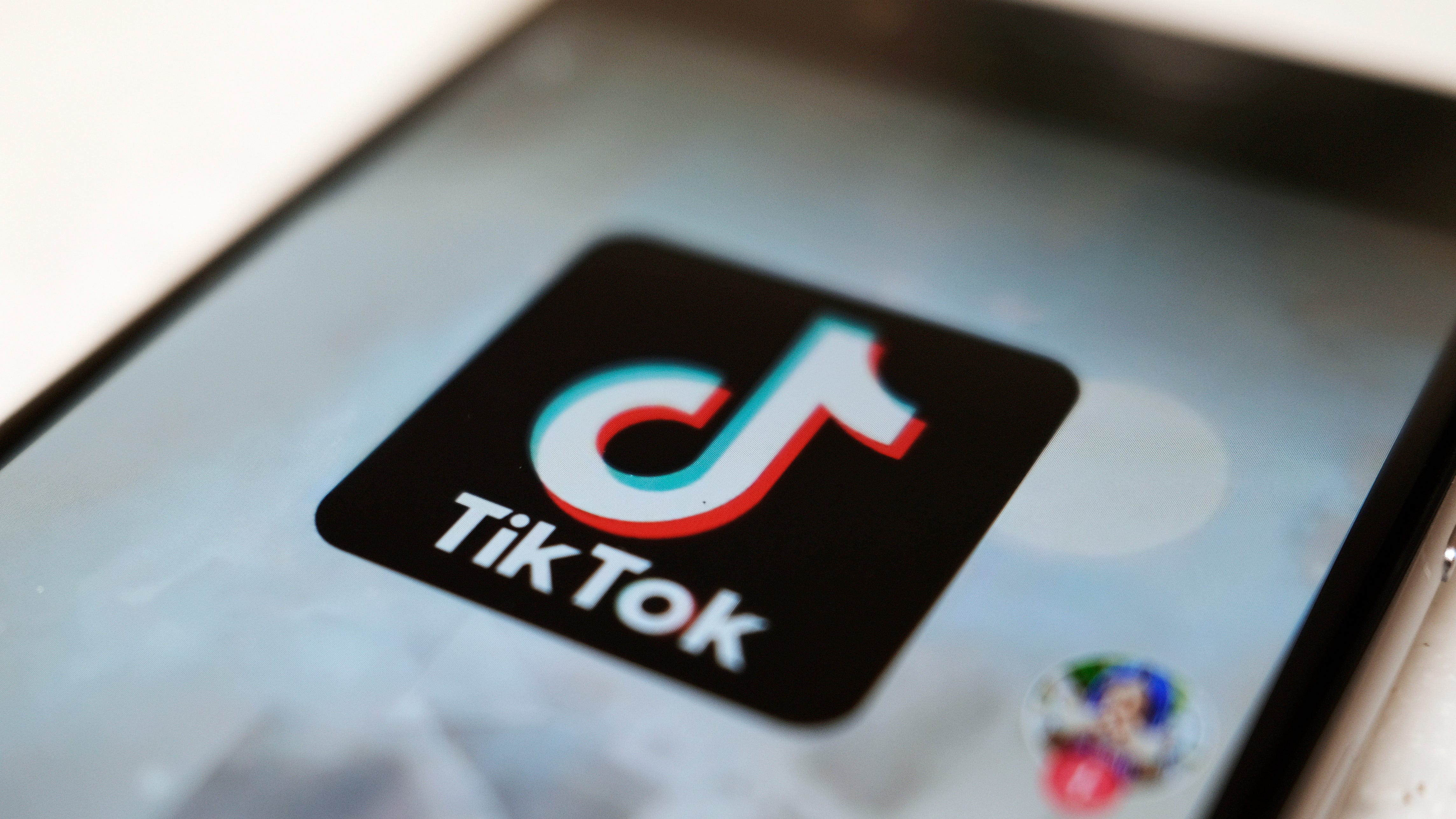 TikTok to let users shop through app with Shopify deal