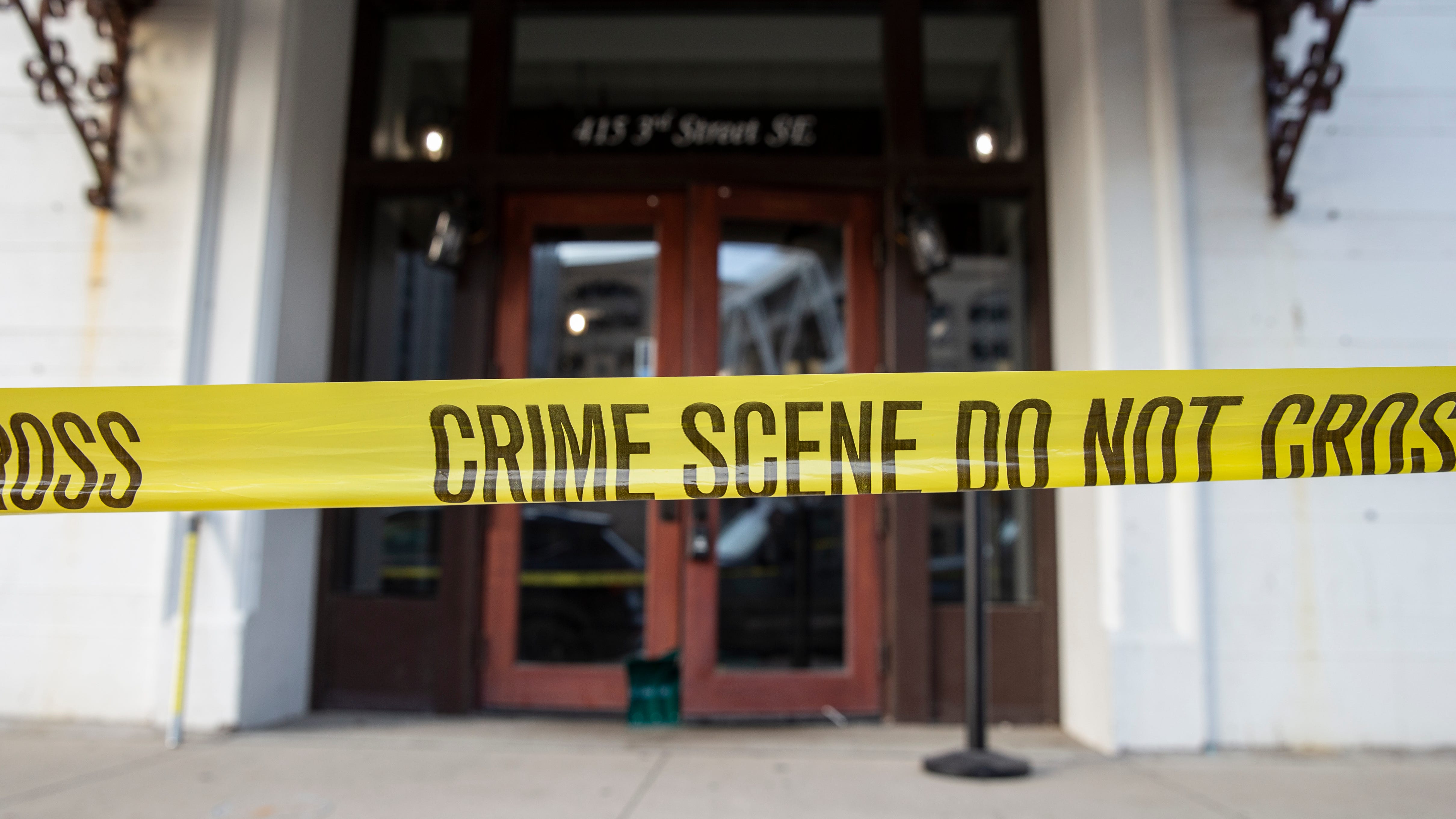 2 killed and 10 wounded in Cedar Rapids nightclub shooting