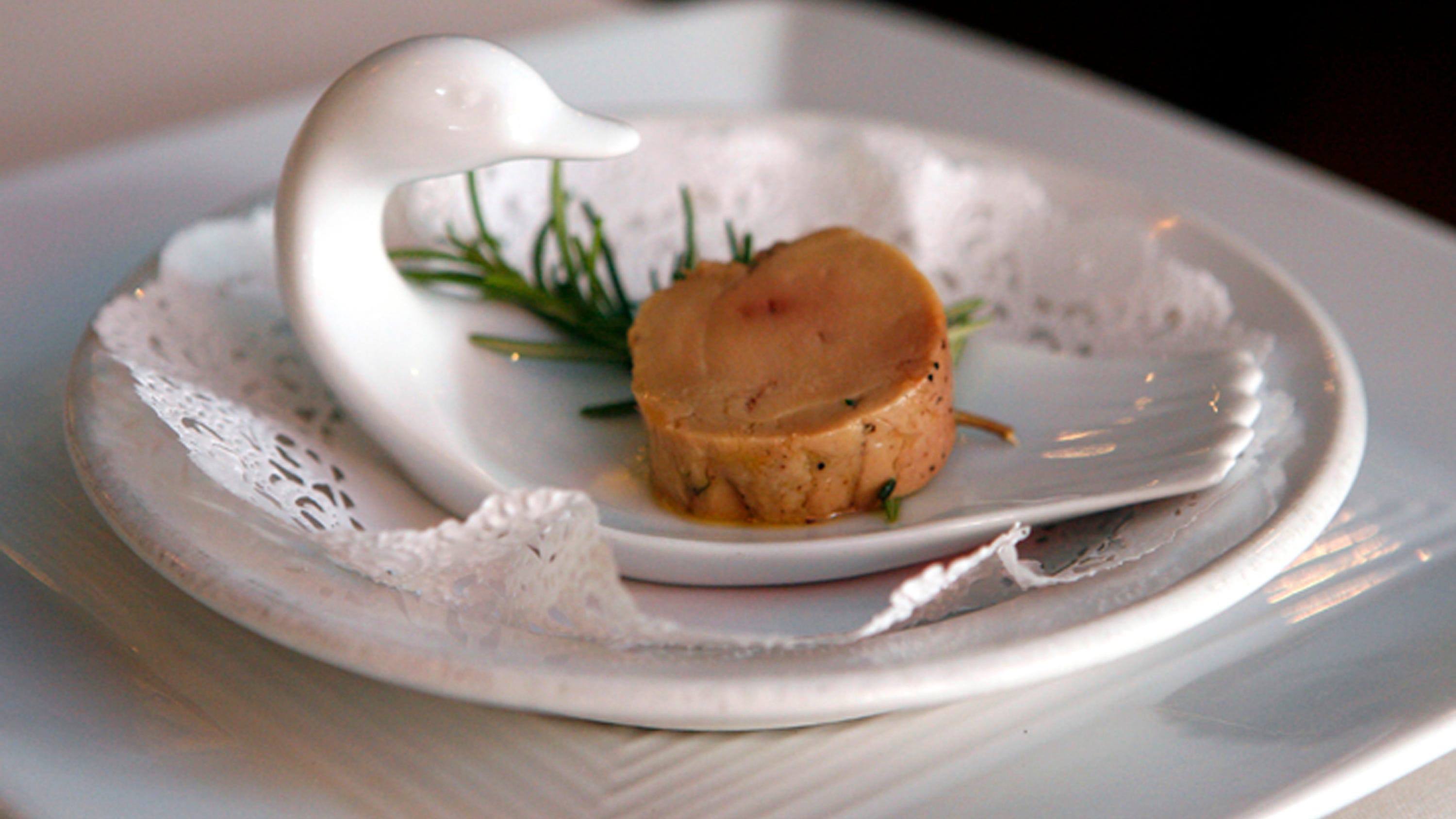 Supreme Court won't hear dispute over California law barring sale of foie gras