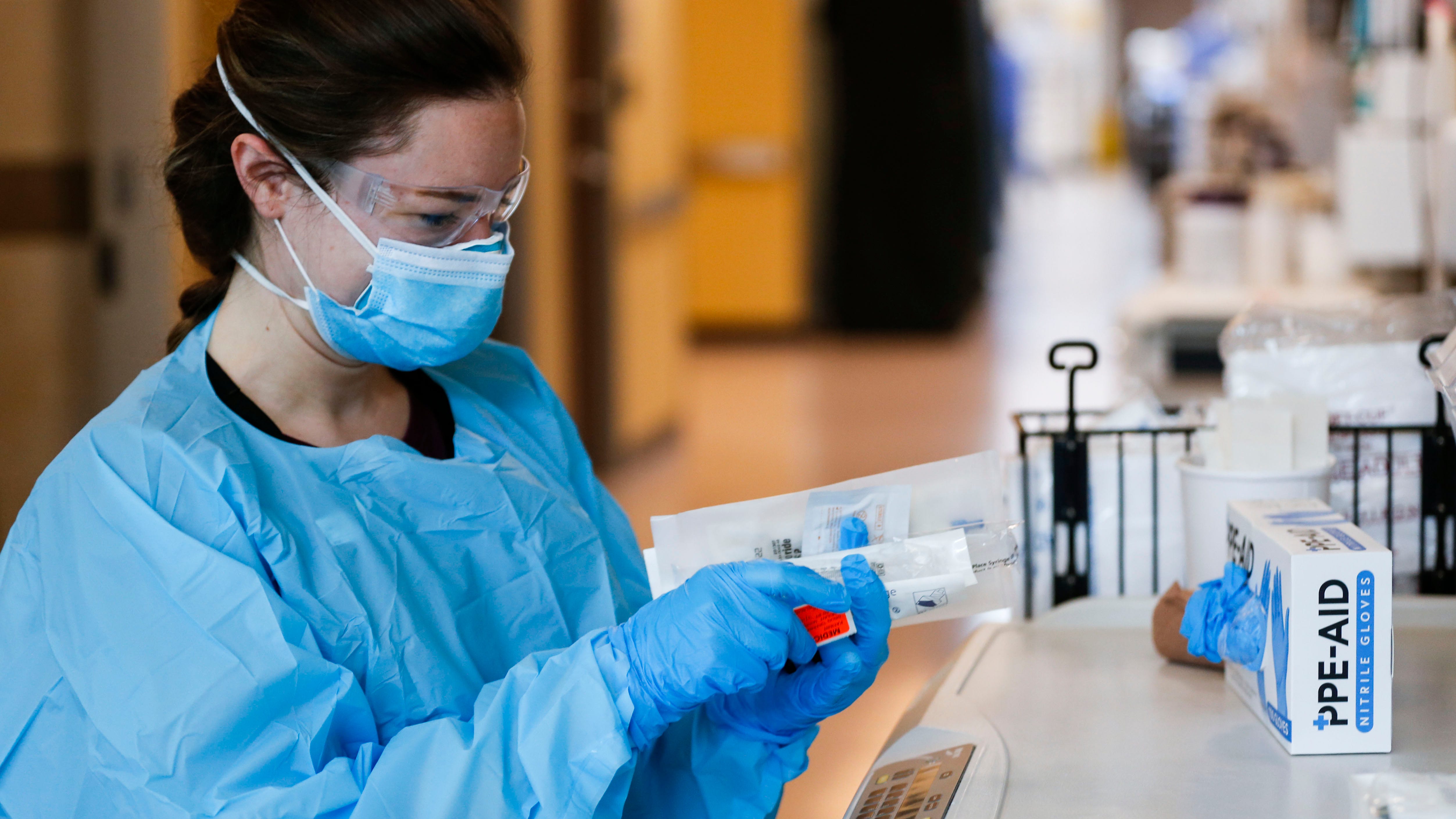 'Pandemic of the unvaccinated' burdens busy US hospitals