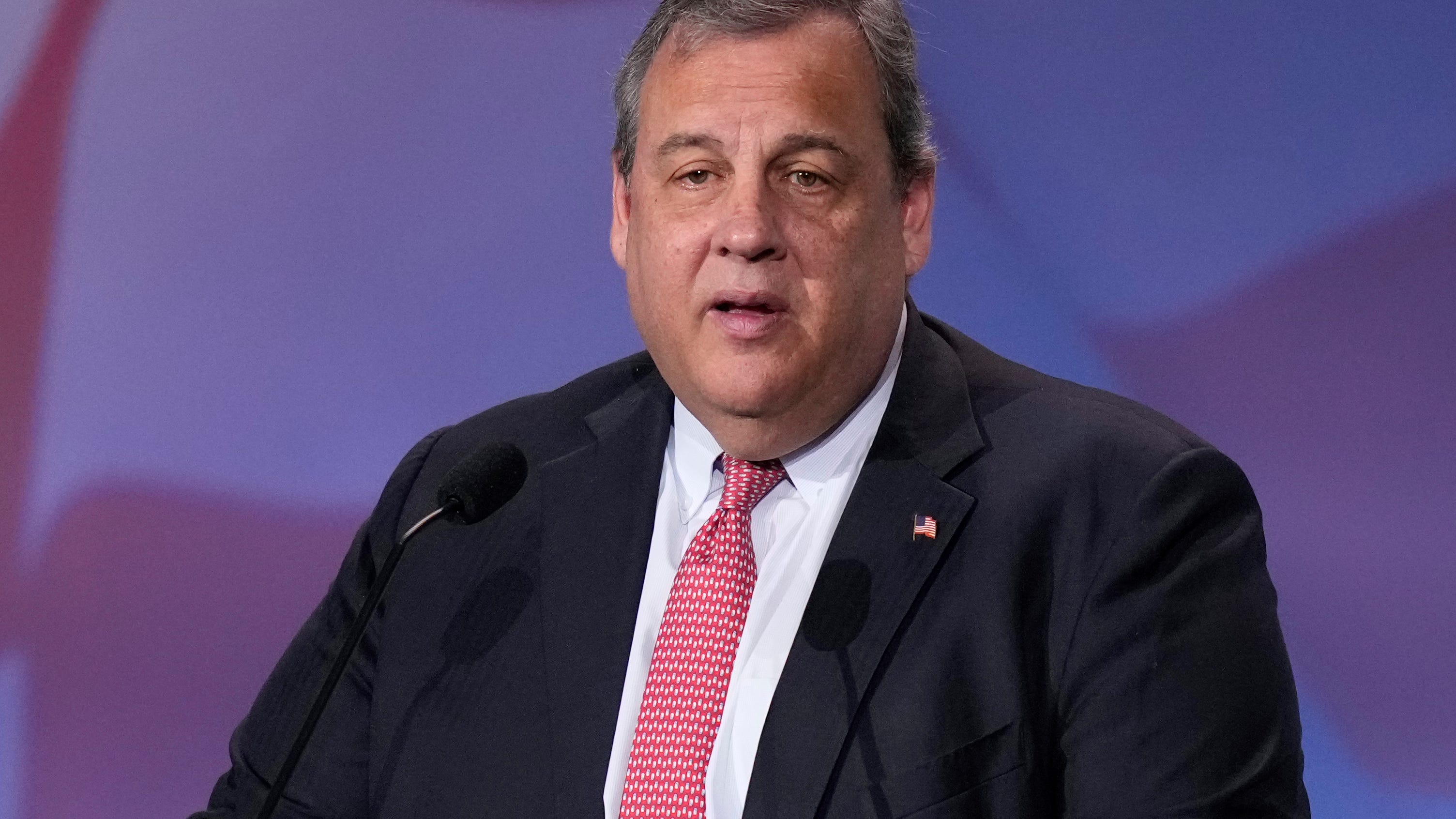 Christie: GOP needs someone who can quickly take down Trump