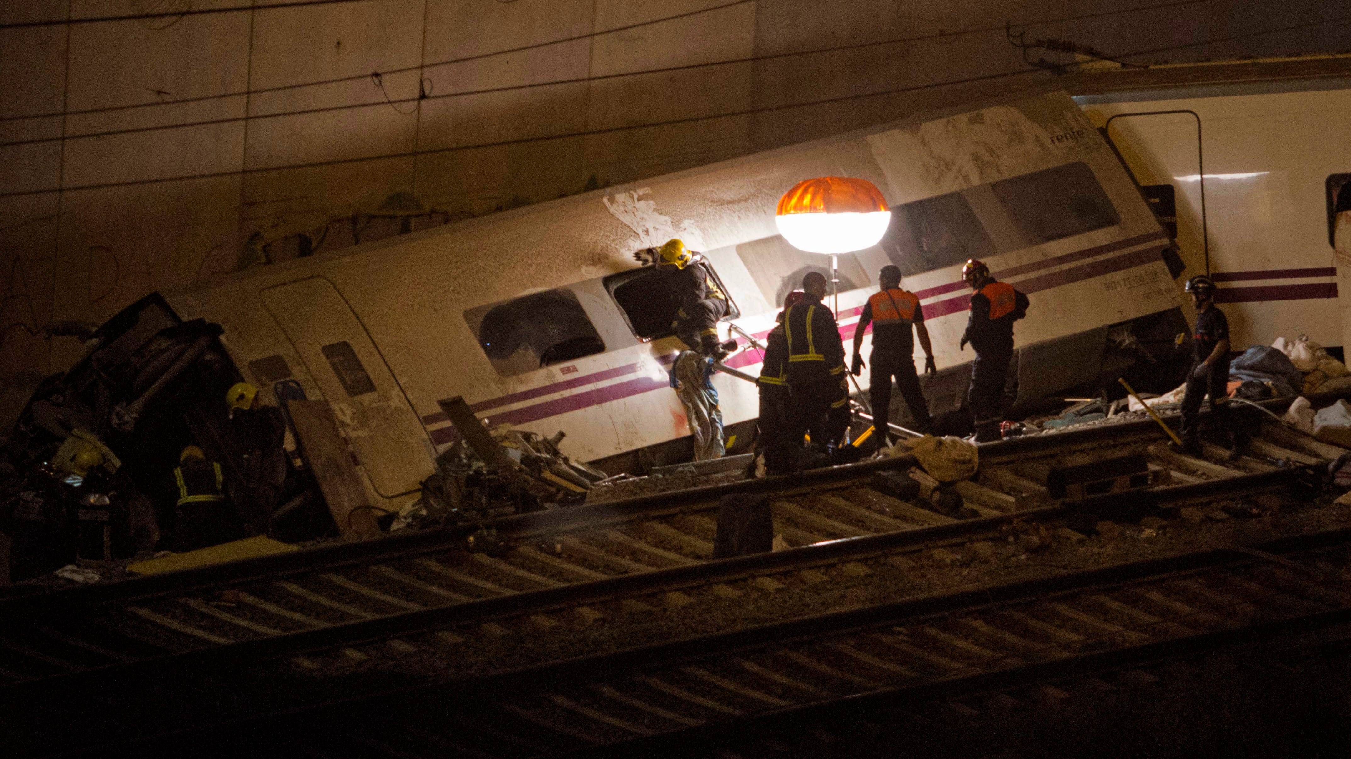 Spain: Train crash driver says he couldn´t avert accident
