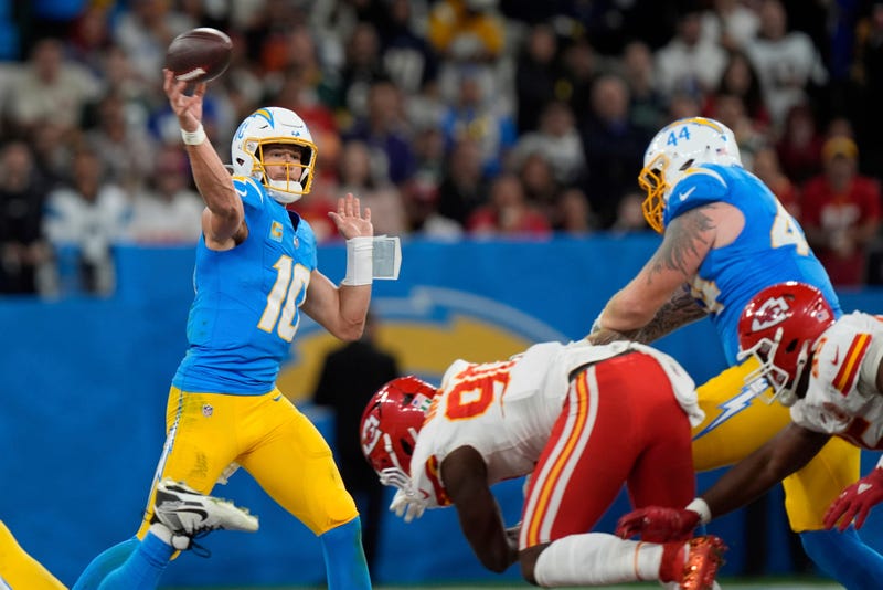 Chiefs Chargers Football