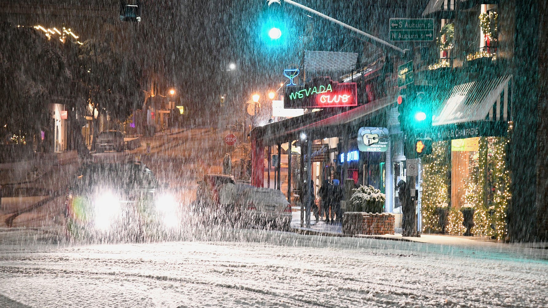 Parts of California get a White Christmas after snowfall
