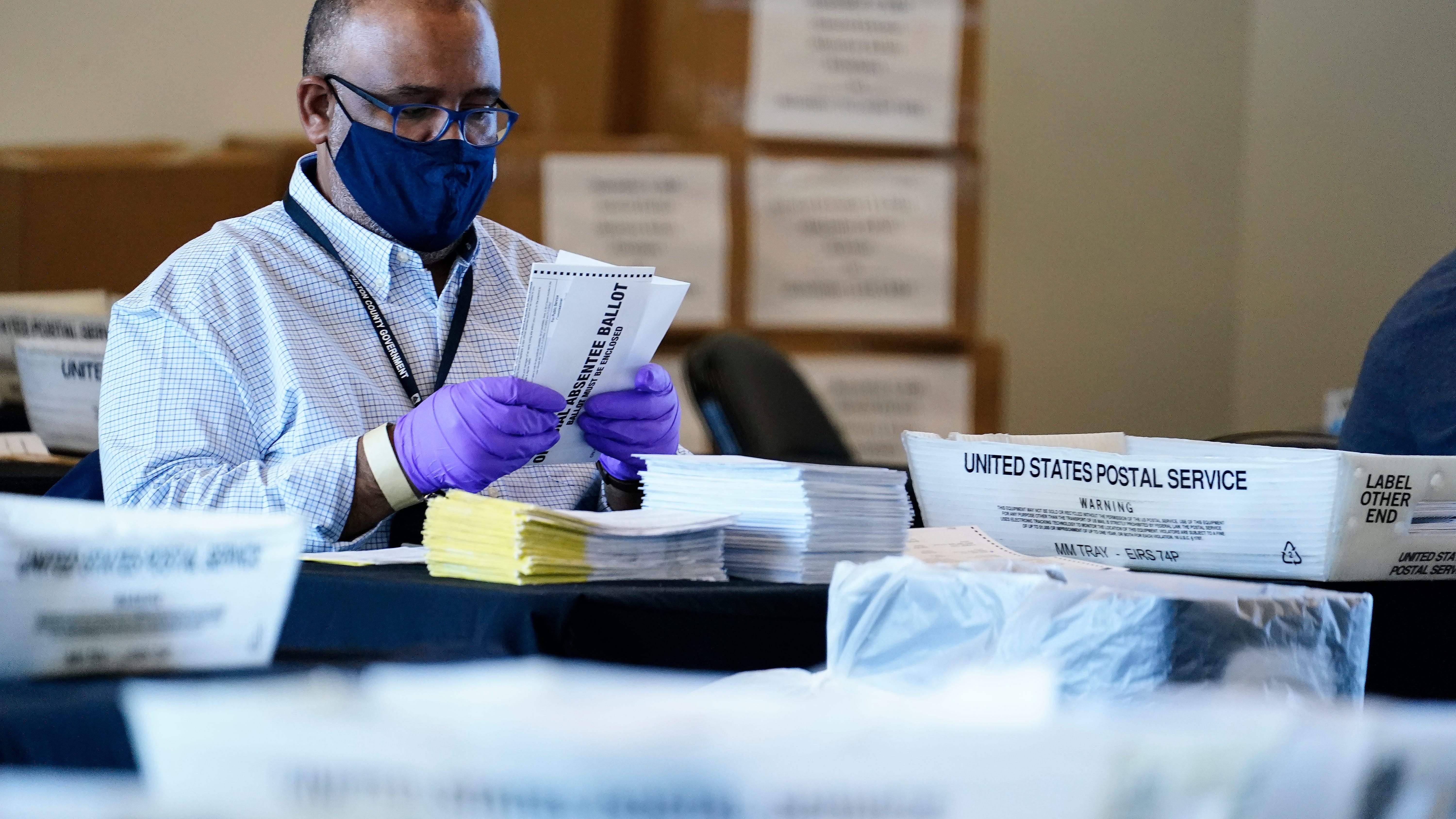 2020 Latest: Trump campaign signals Wis. recount request