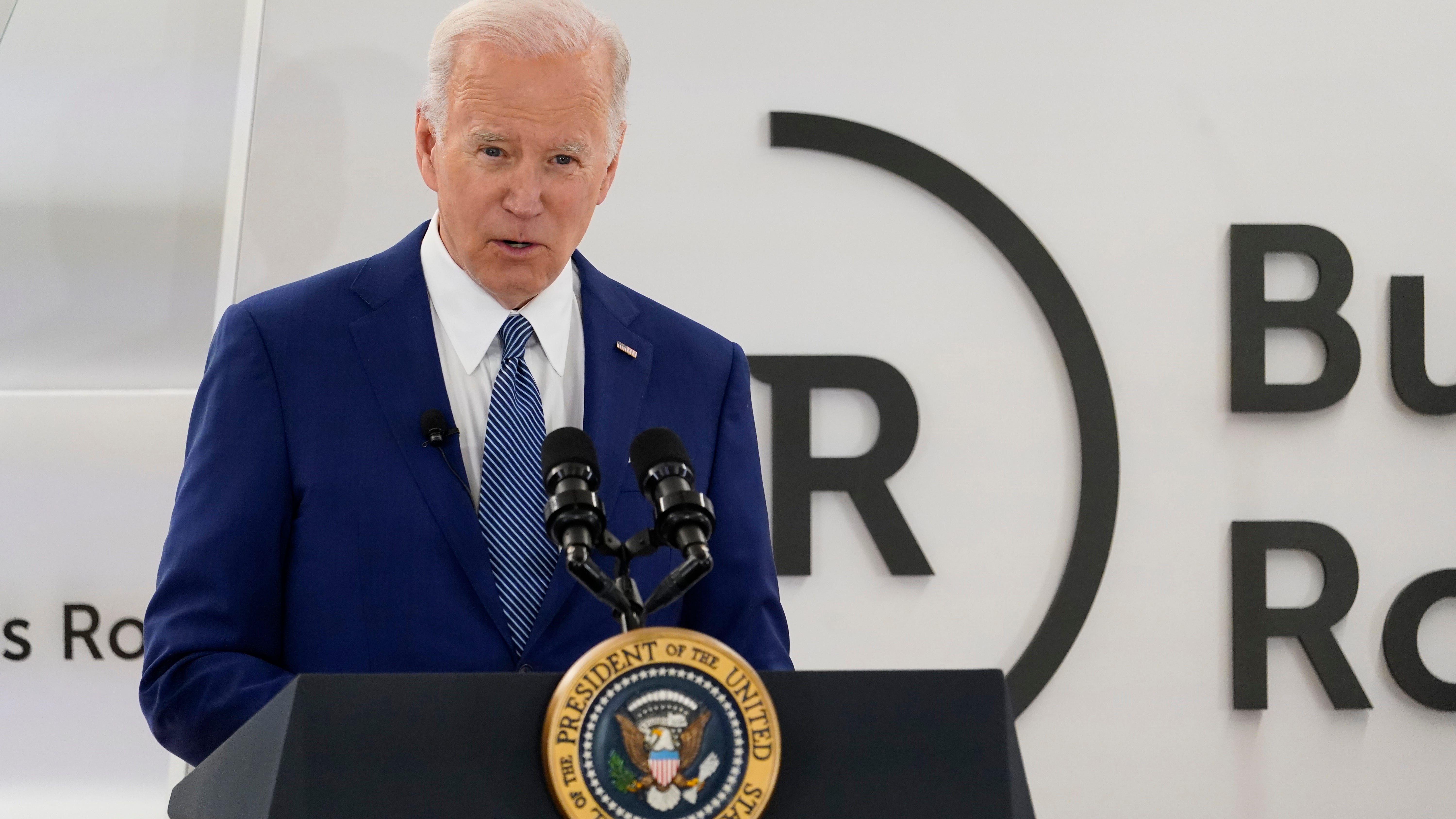 Biden warns US companies of potential Russian cyberattacks