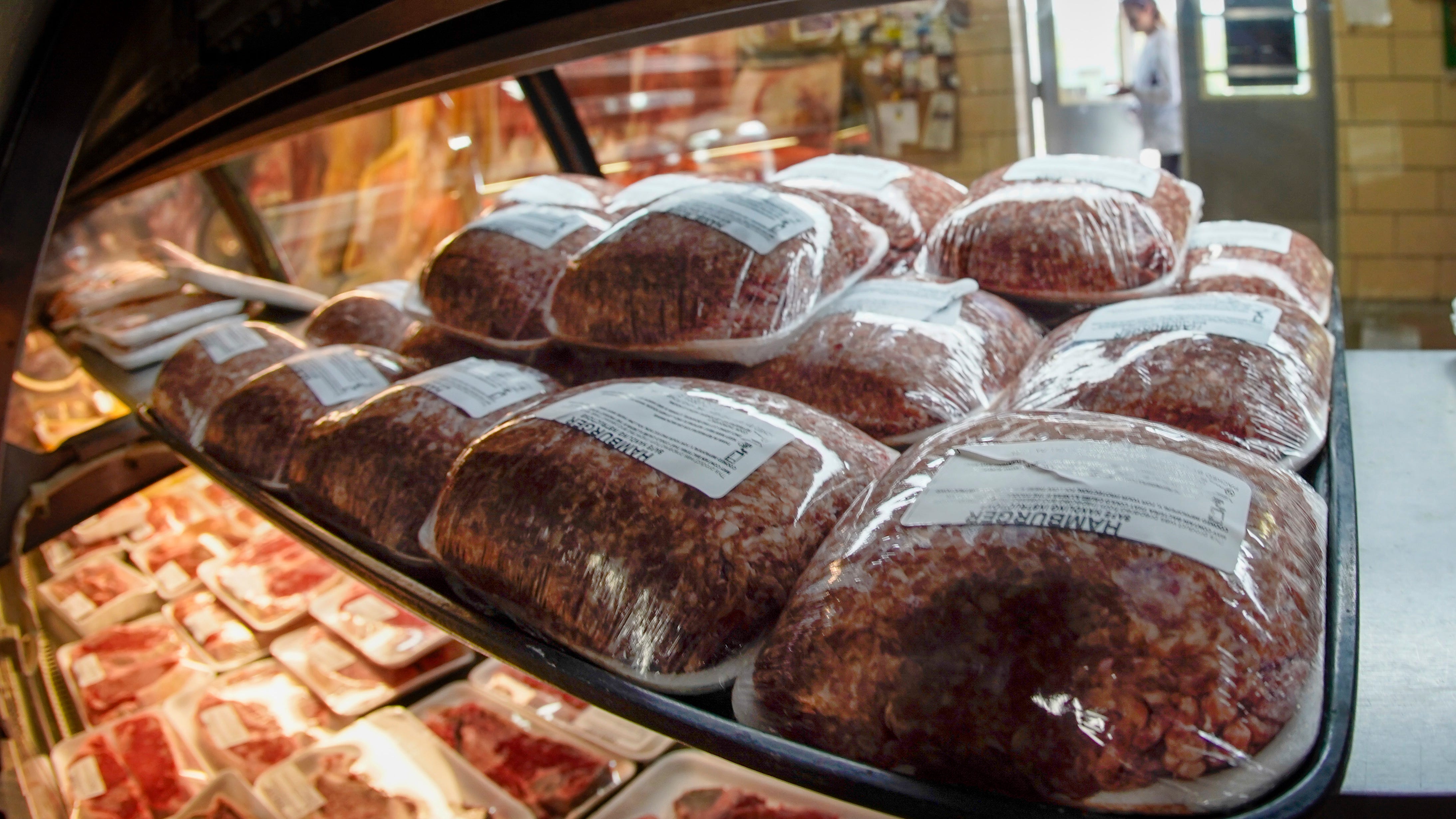 Wholesale inflation in US further slowed in November to 7.4%