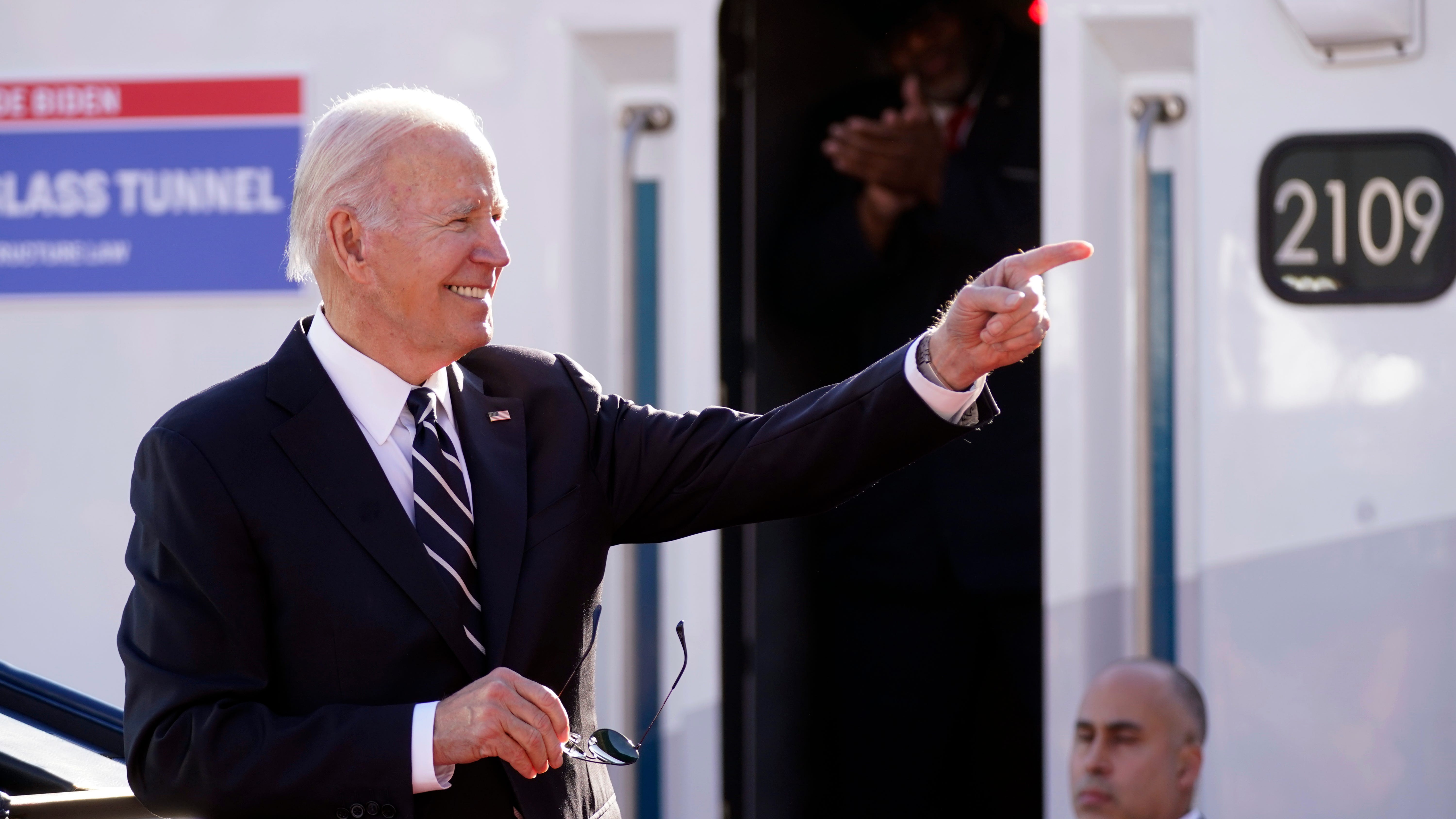 'Amtrak Joe' Biden hails plans for big East Coast tunnel fix
